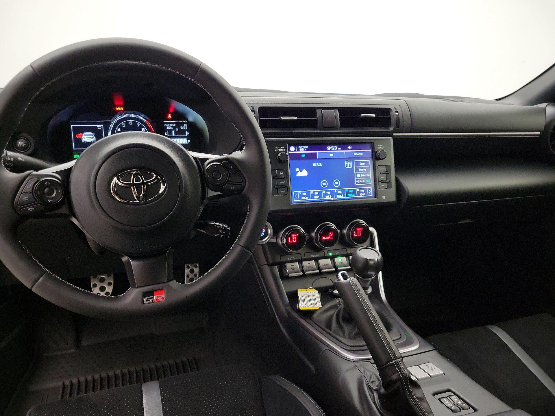 Thumbnail: 2023 Toyota GR86 - 9