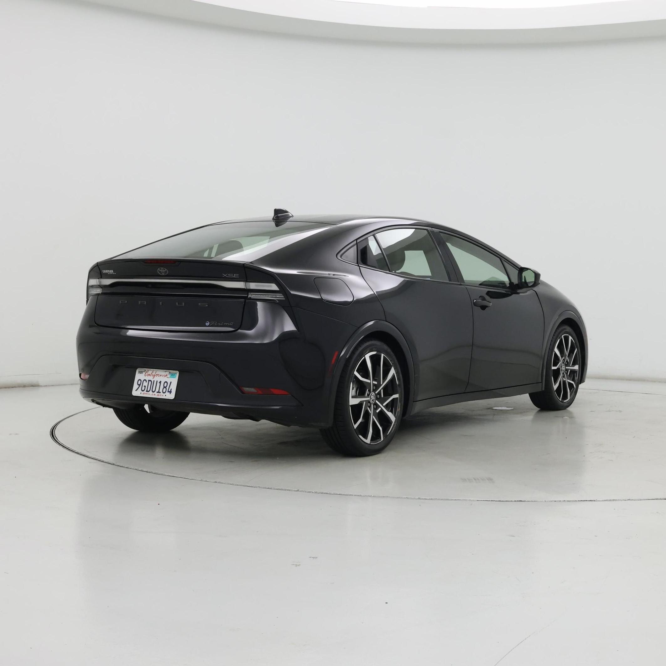 Thumbnail: 2023 Toyota Prius Prime - 8
