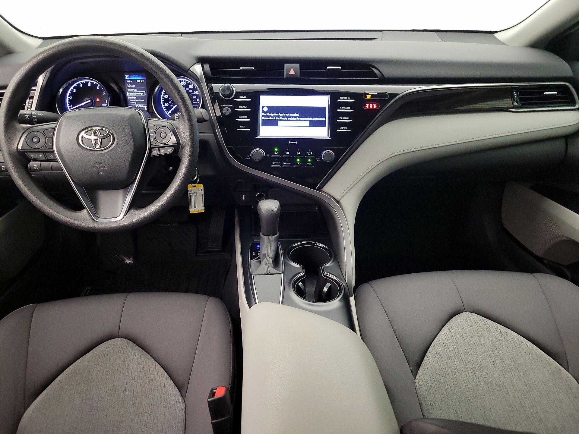 Thumbnail: 2020 Toyota Camry - 9