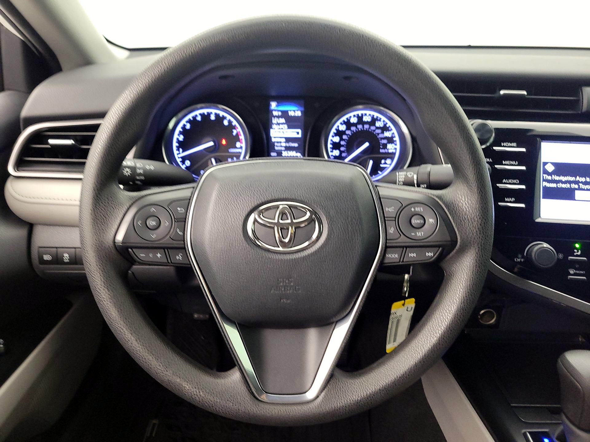 Thumbnail: 2020 Toyota Camry - 10