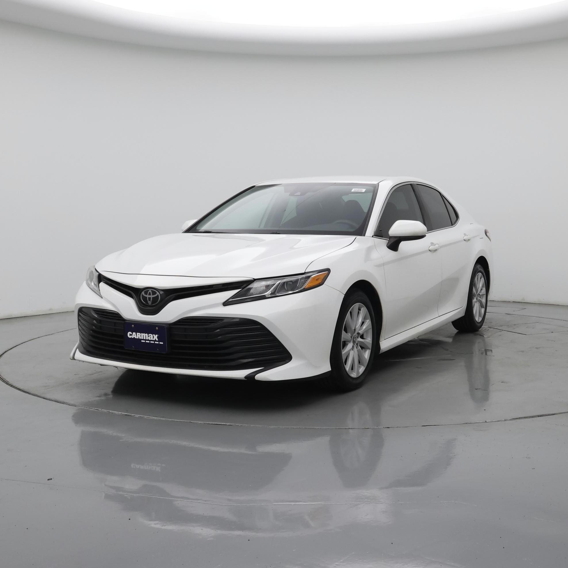 Thumbnail: 2020 Toyota Camry - 4