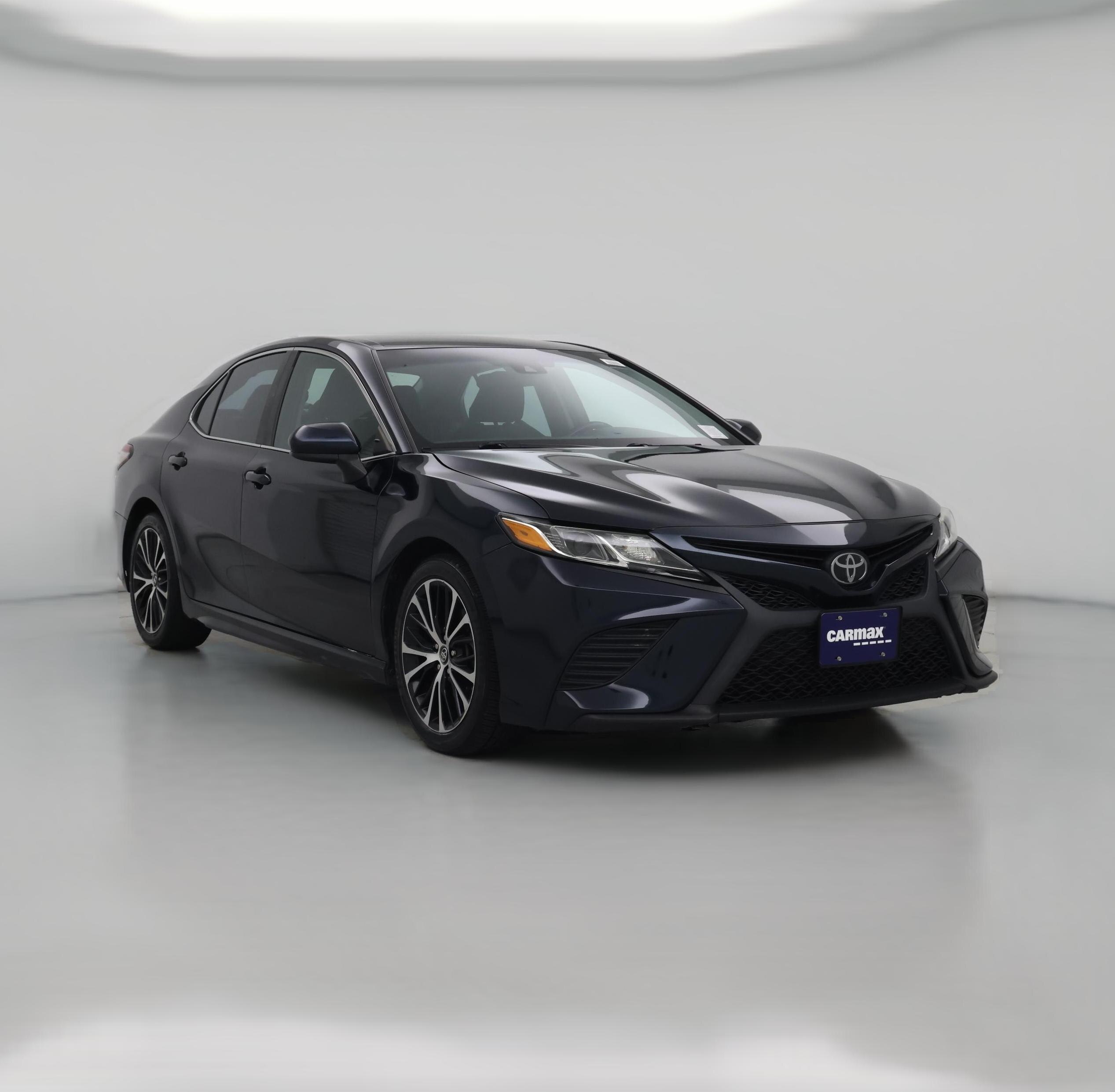 Thumbnail: 2019 Toyota Camry - 1