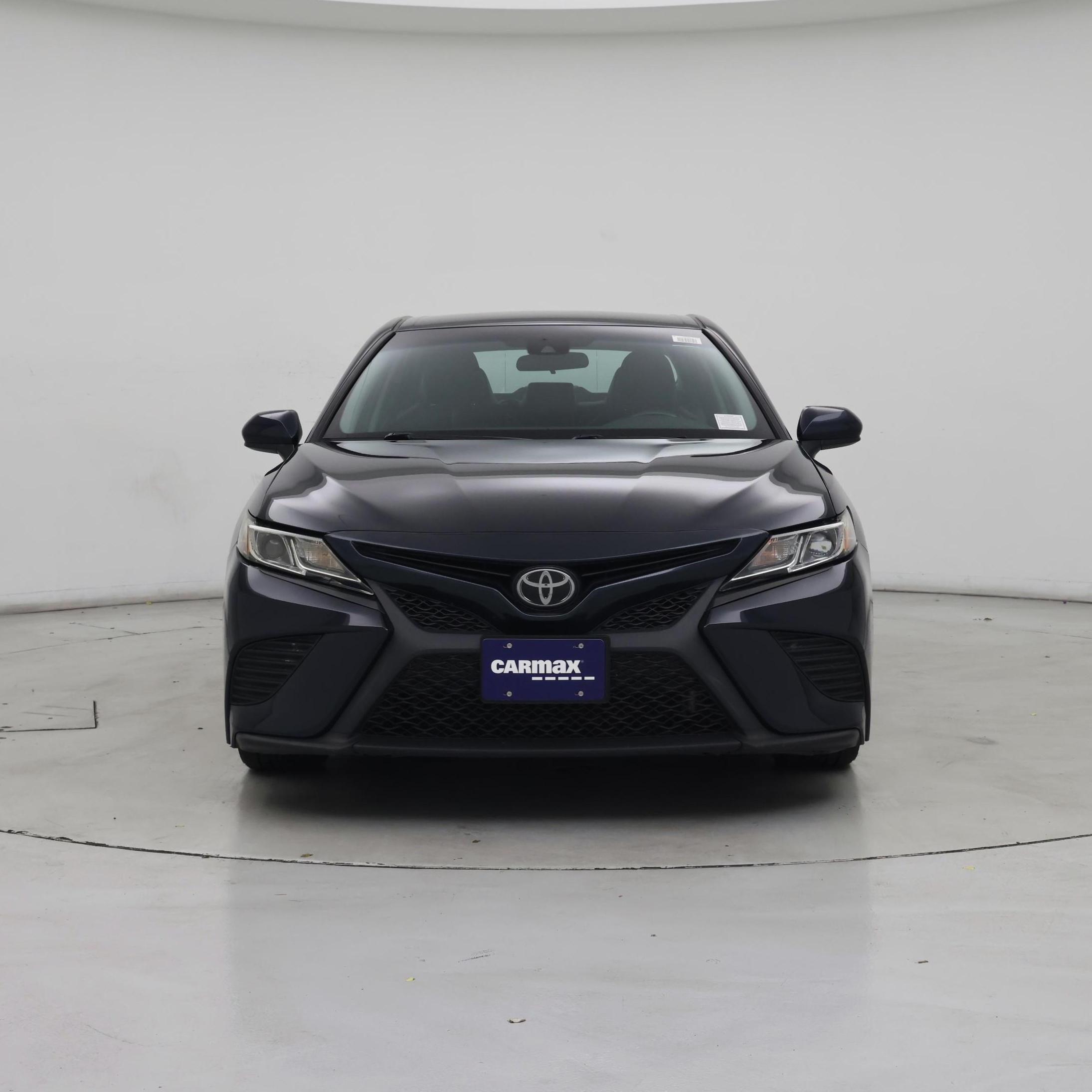 Thumbnail: 2019 Toyota Camry - 5