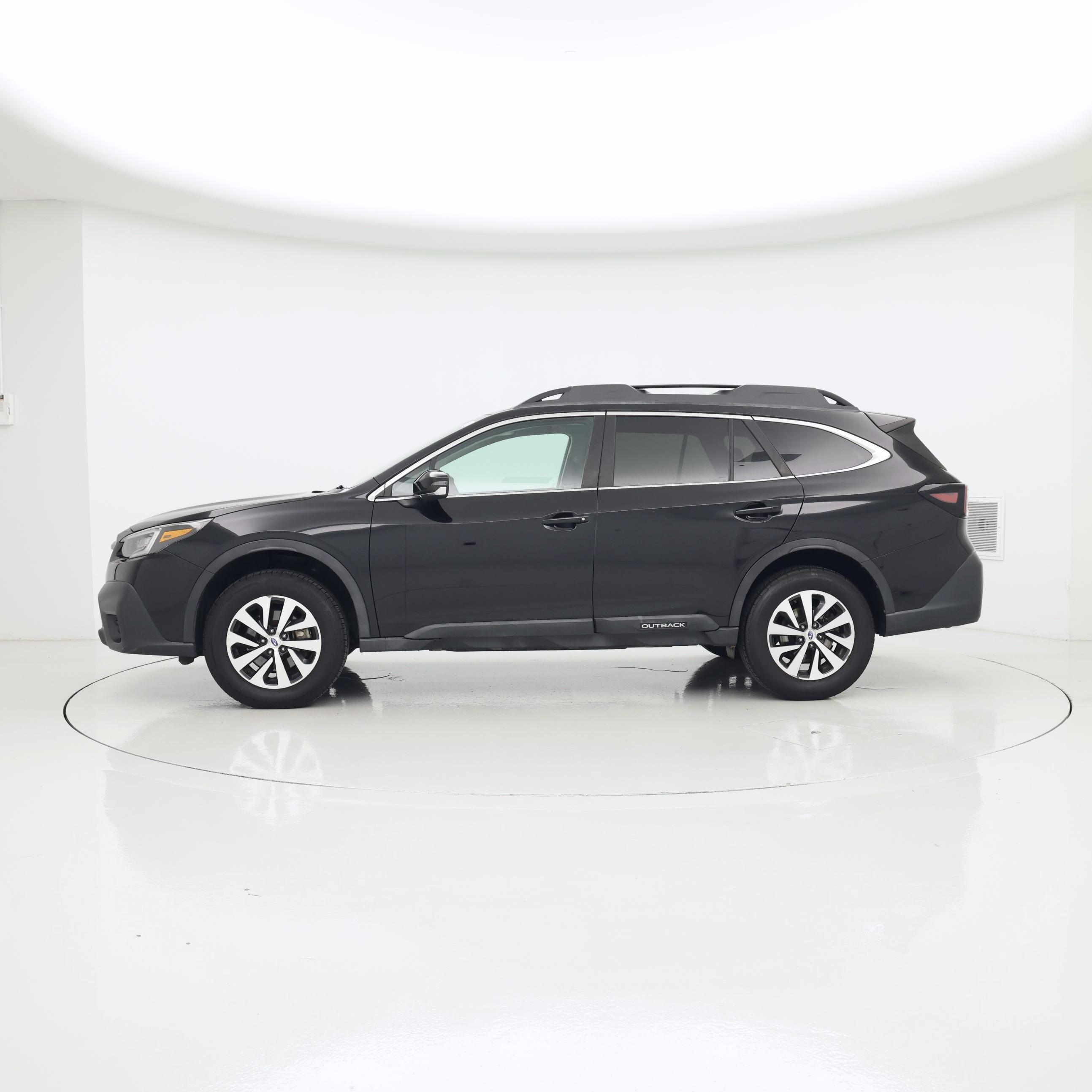 Thumbnail: 2020 Subaru Outback - 3