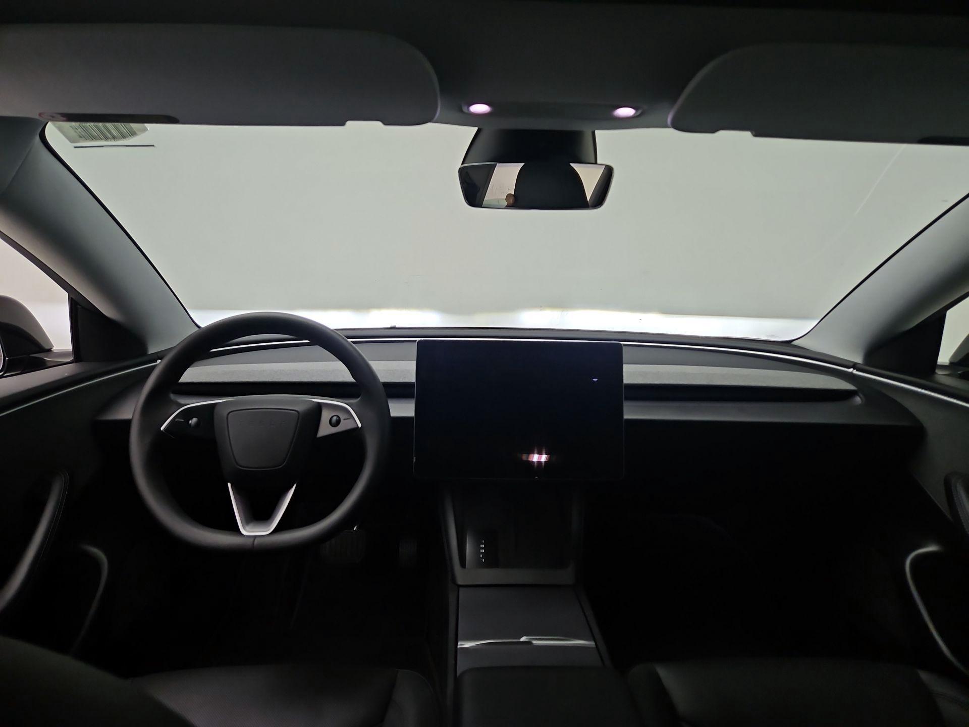 Thumbnail: 2024 Tesla Model 3 - 9
