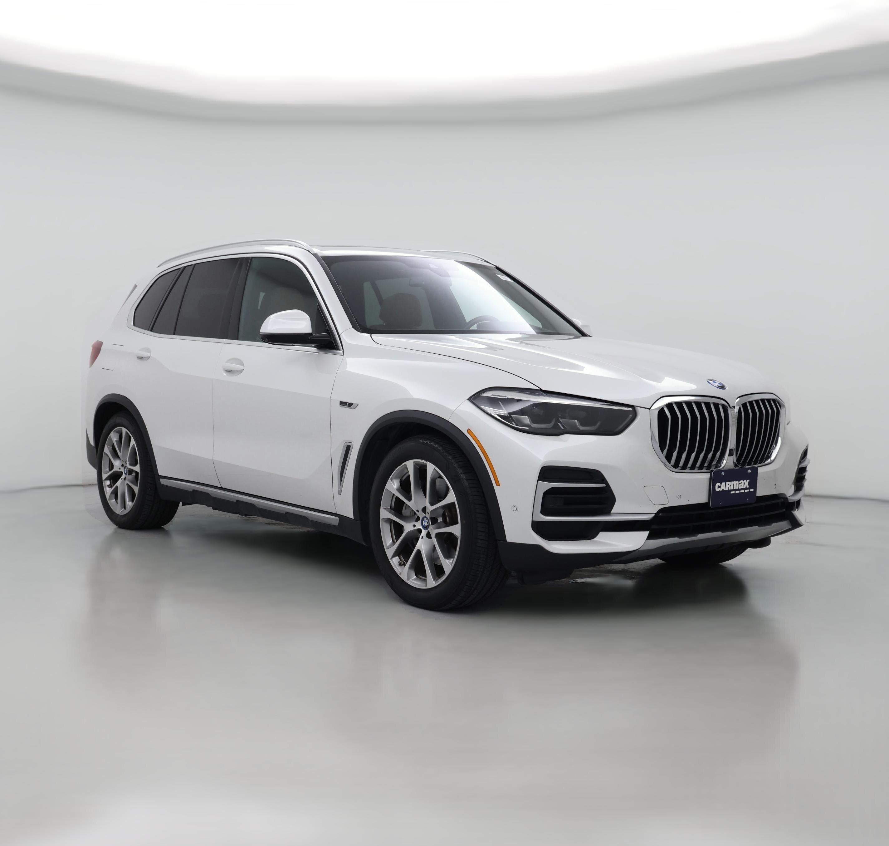 Thumbnail: 2023 BMW X5 - 1