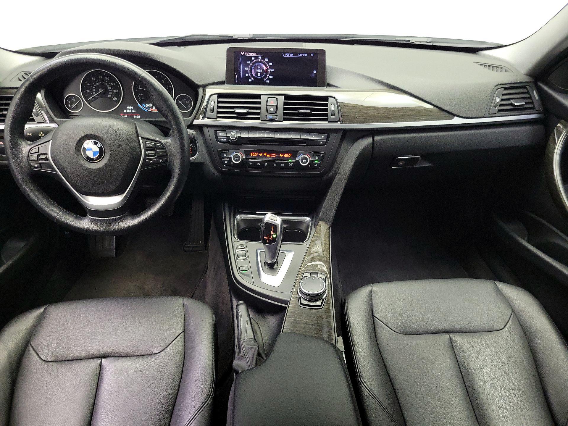Thumbnail: 2015 BMW 3 Series - 9