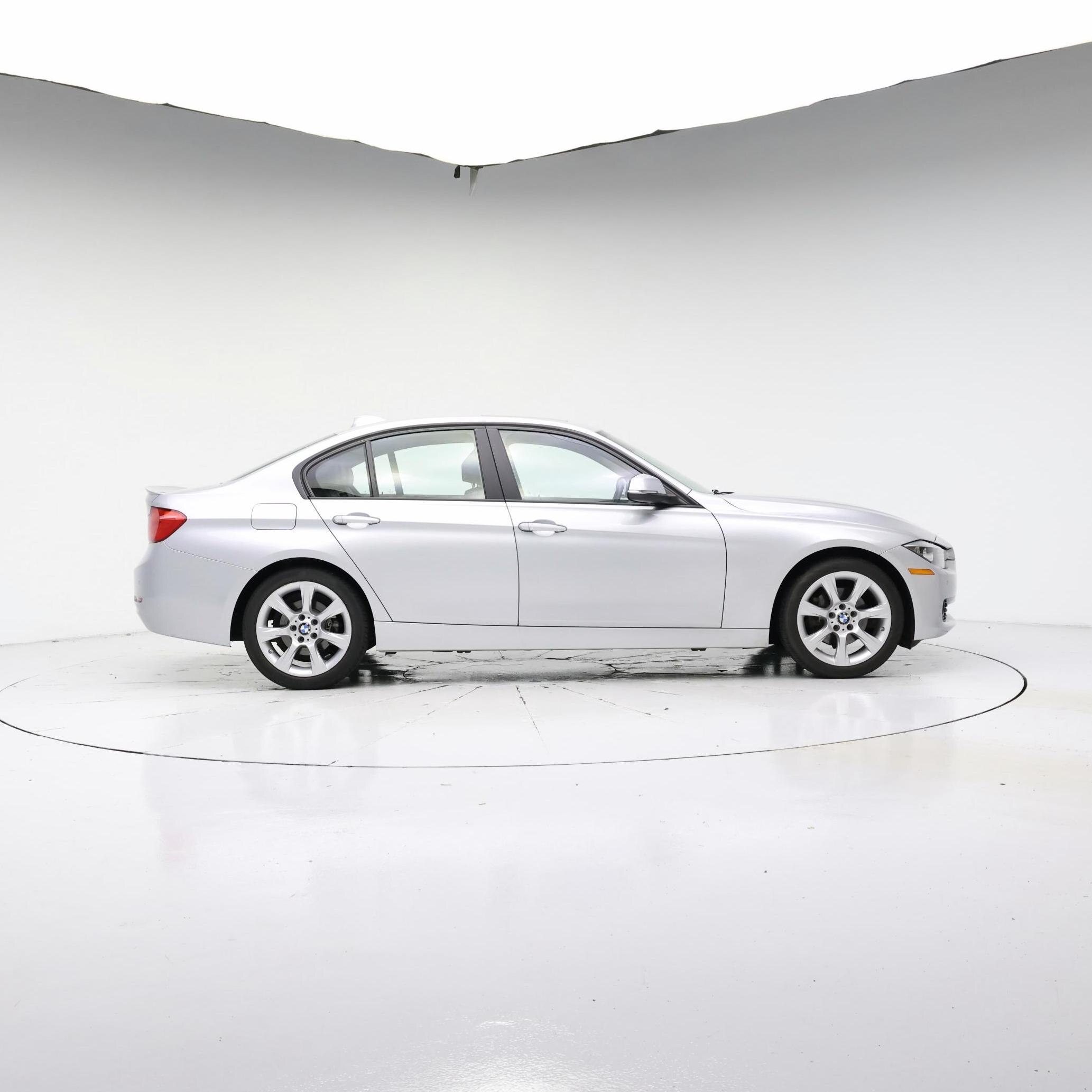 Thumbnail: 2015 BMW 3 Series - 7