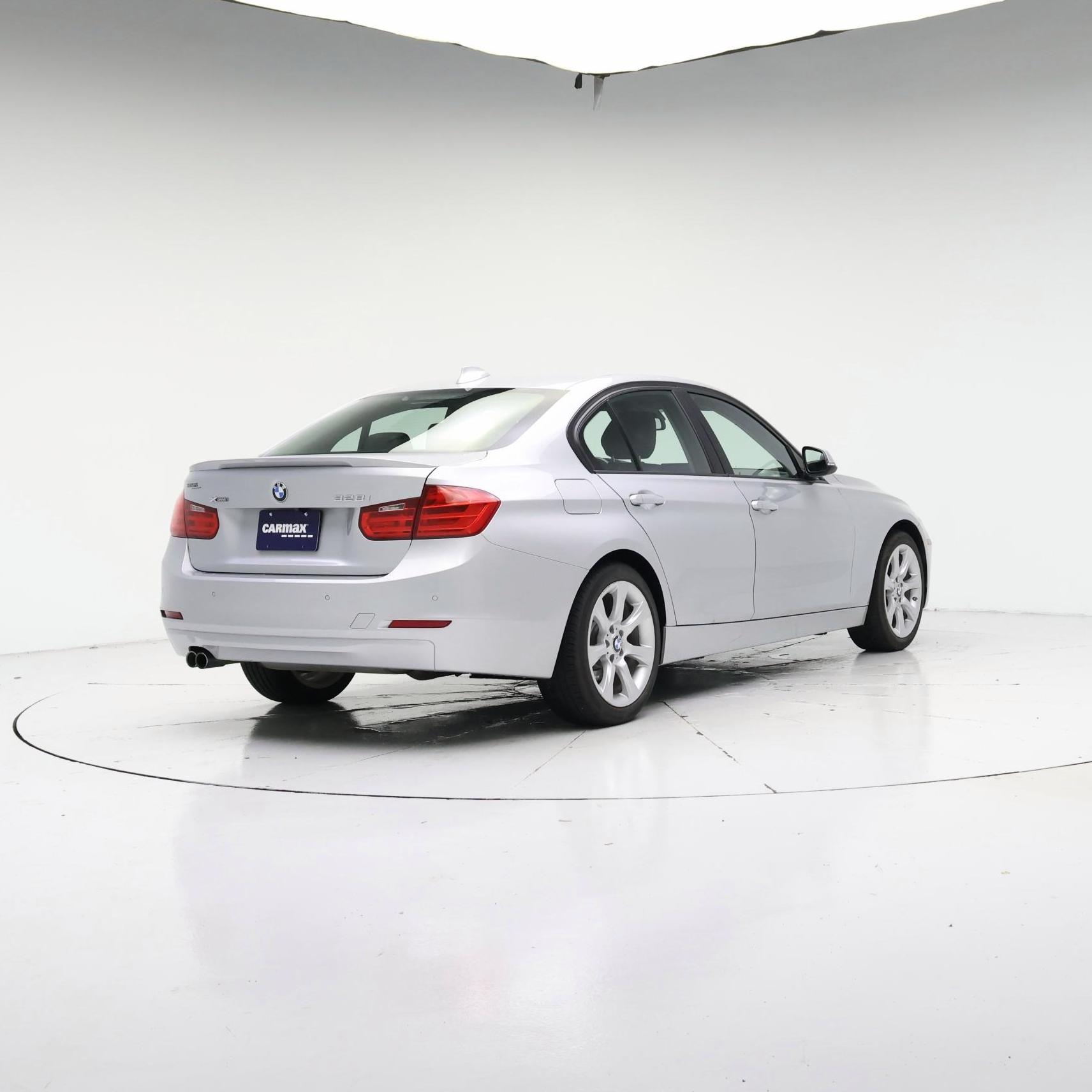 Thumbnail: 2015 BMW 3 Series - 8