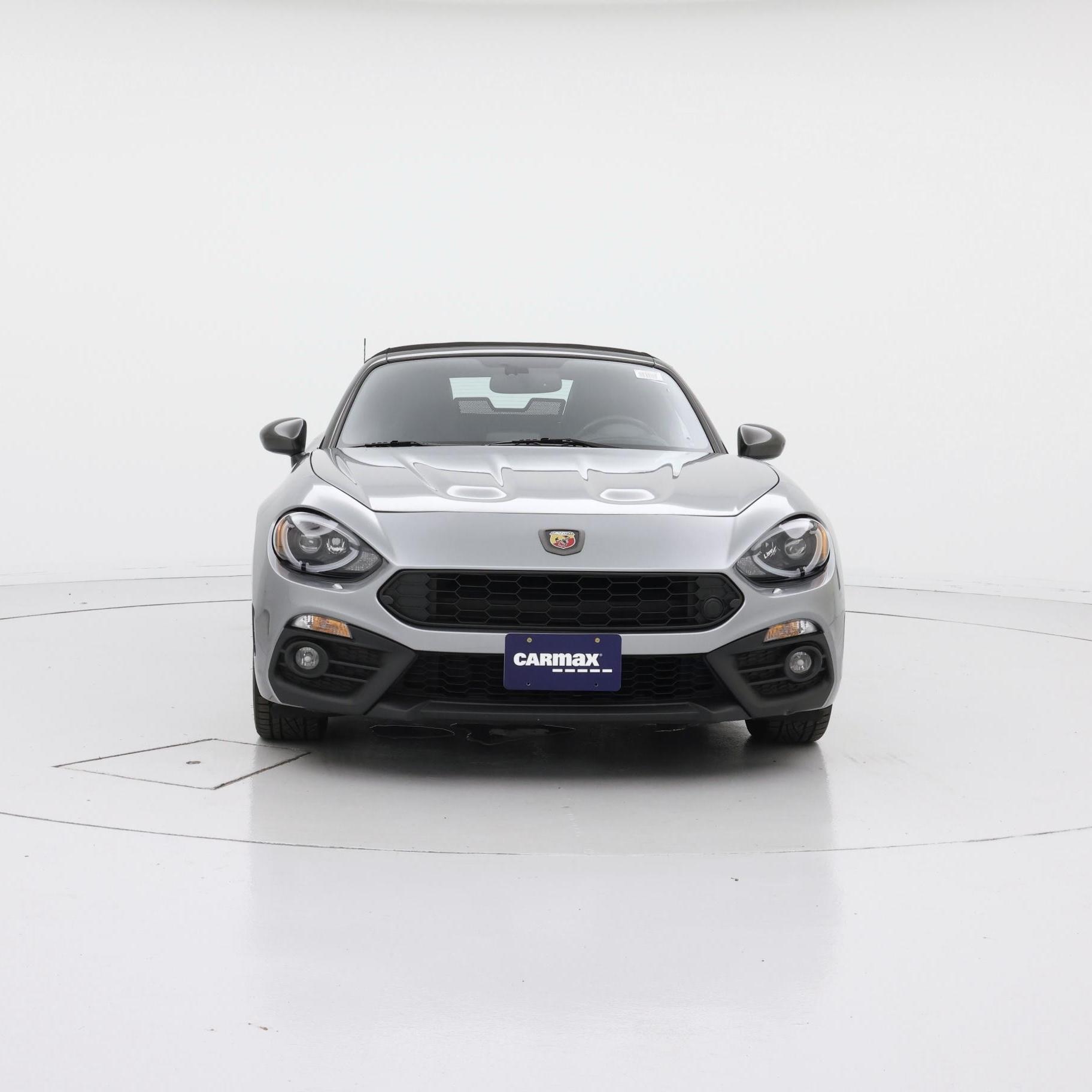 Thumbnail: 2017 Fiat 124 Spider - 5