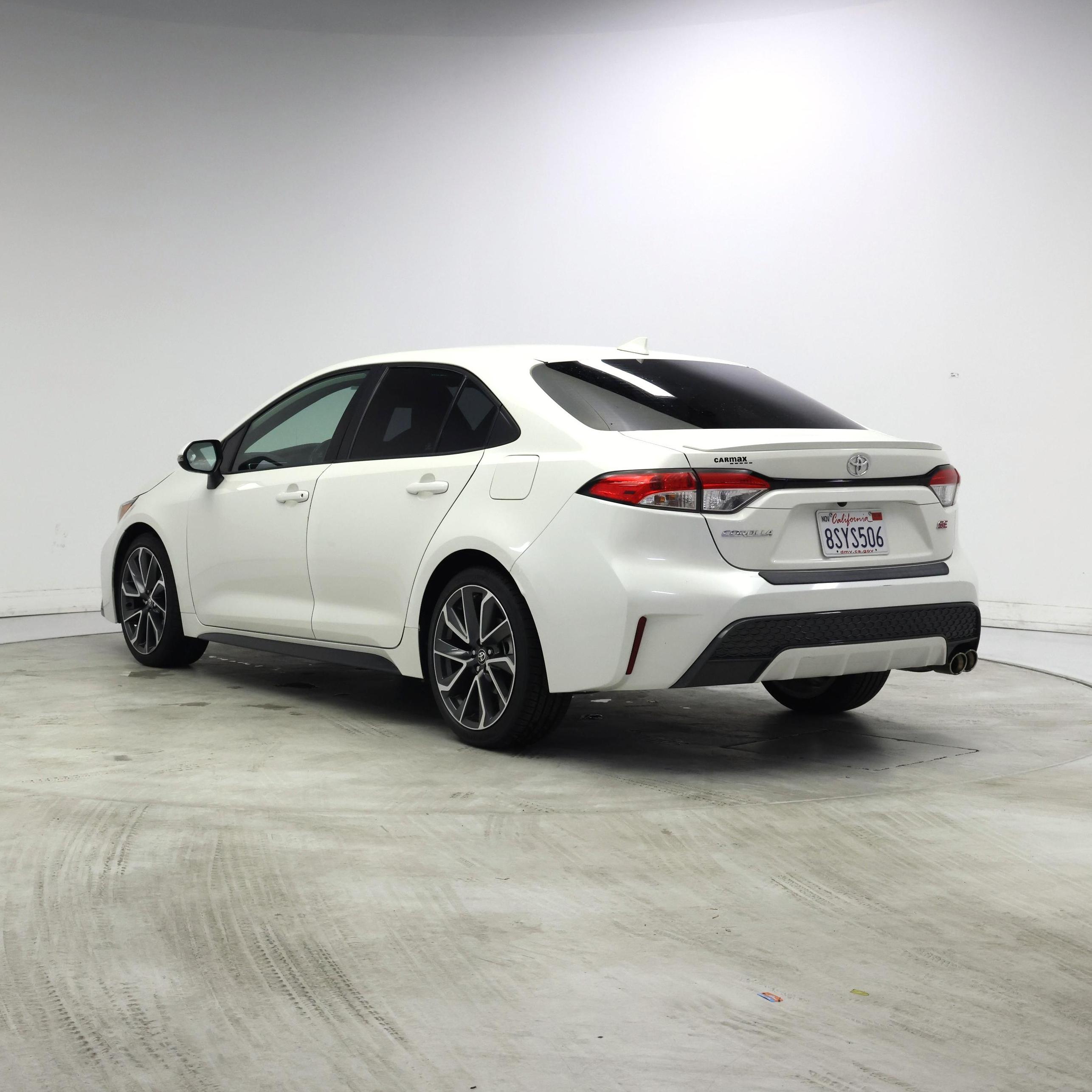 Thumbnail: 2021 Toyota Corolla - 2