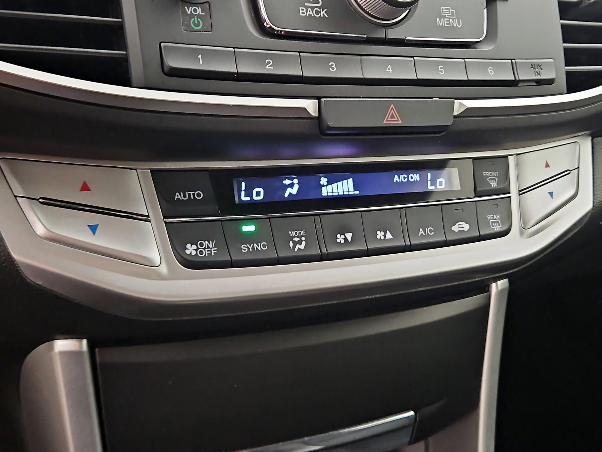 Thumbnail: 2014 Honda Accord - 16
