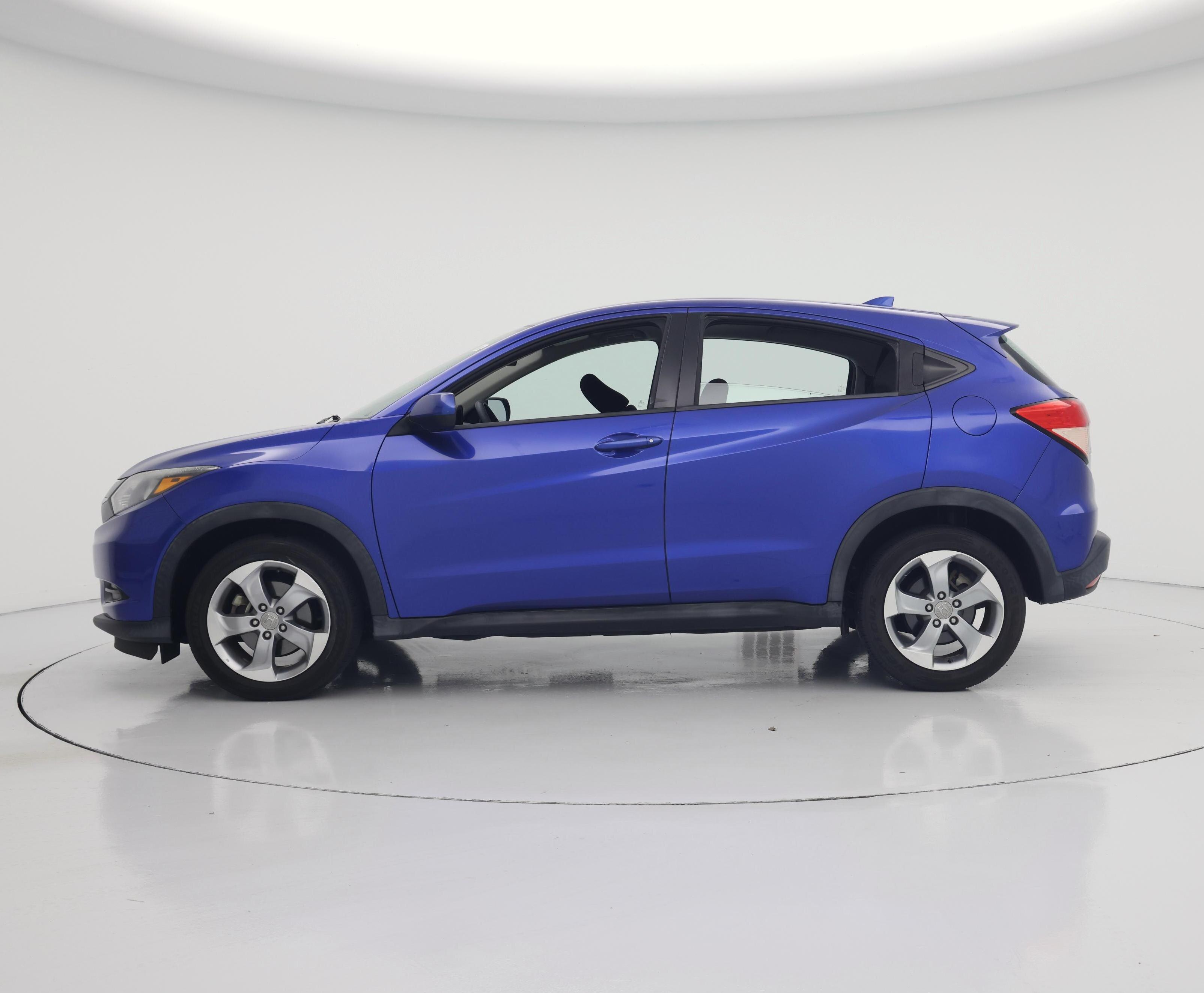 Thumbnail: 2018 Honda HR-V - 3