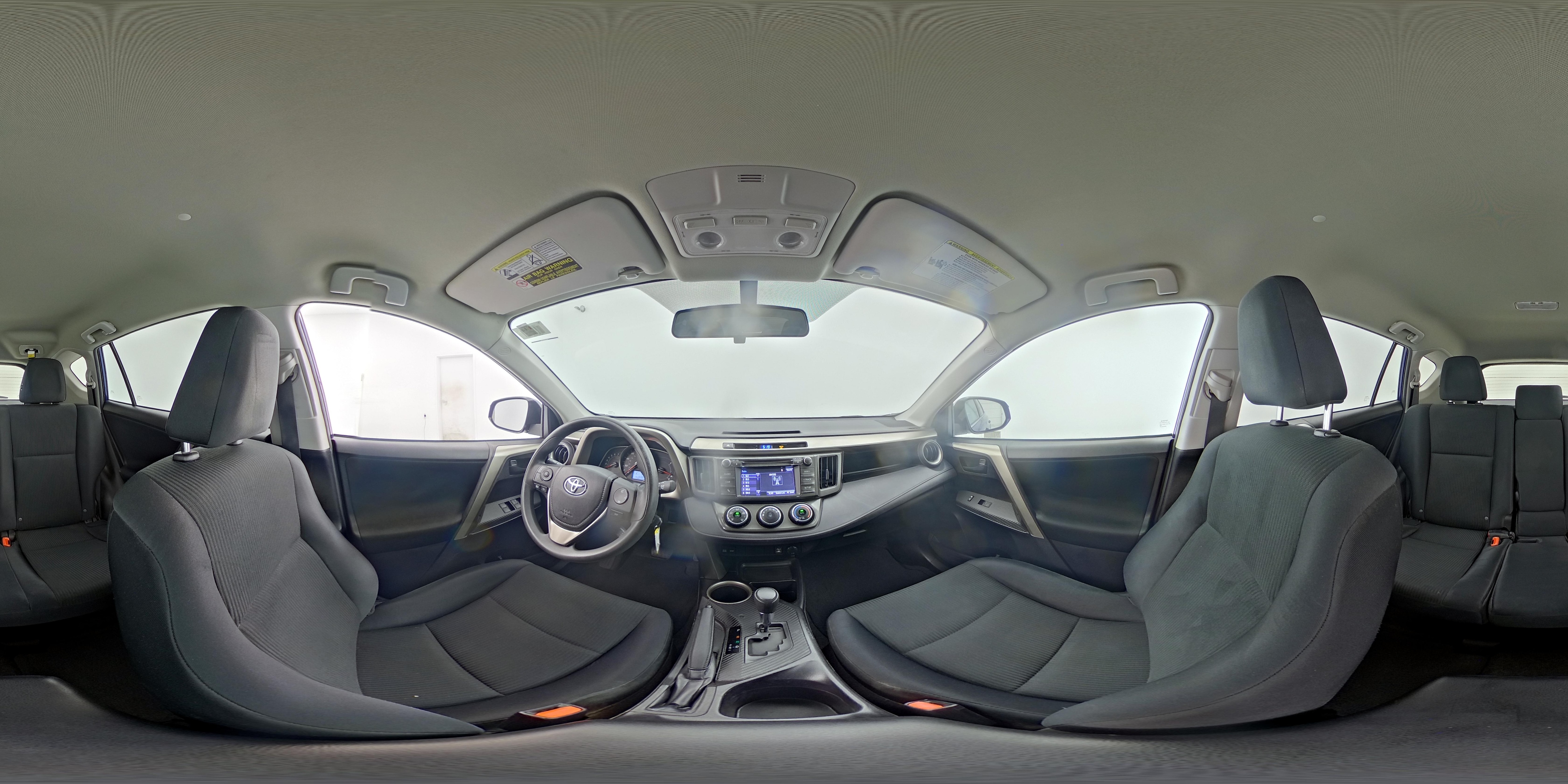 2015 Toyota RAV4 LE - Photo 24