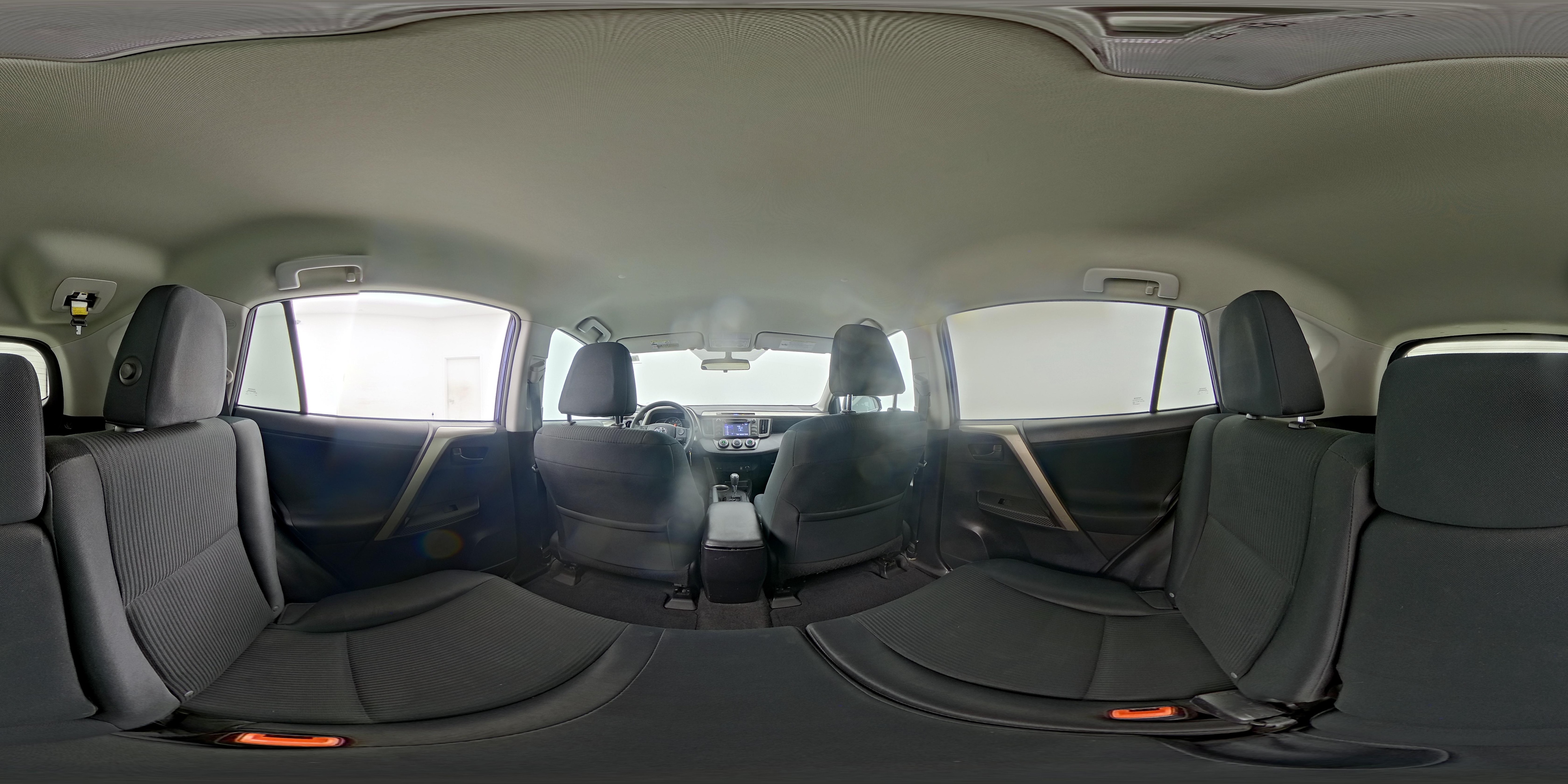 2015 Toyota RAV4 LE - Photo 25