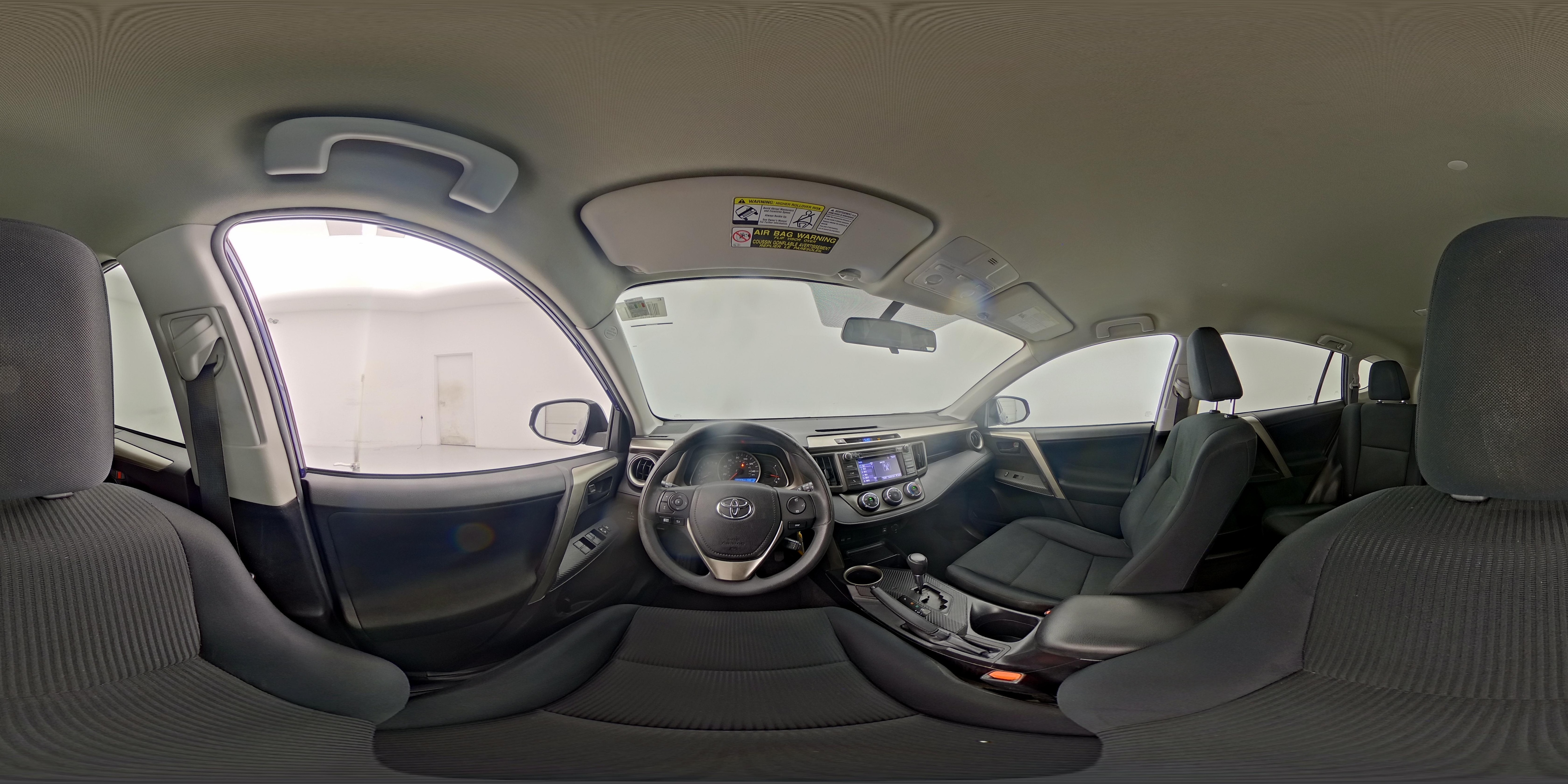 2015 Toyota RAV4 LE - Photo 26
