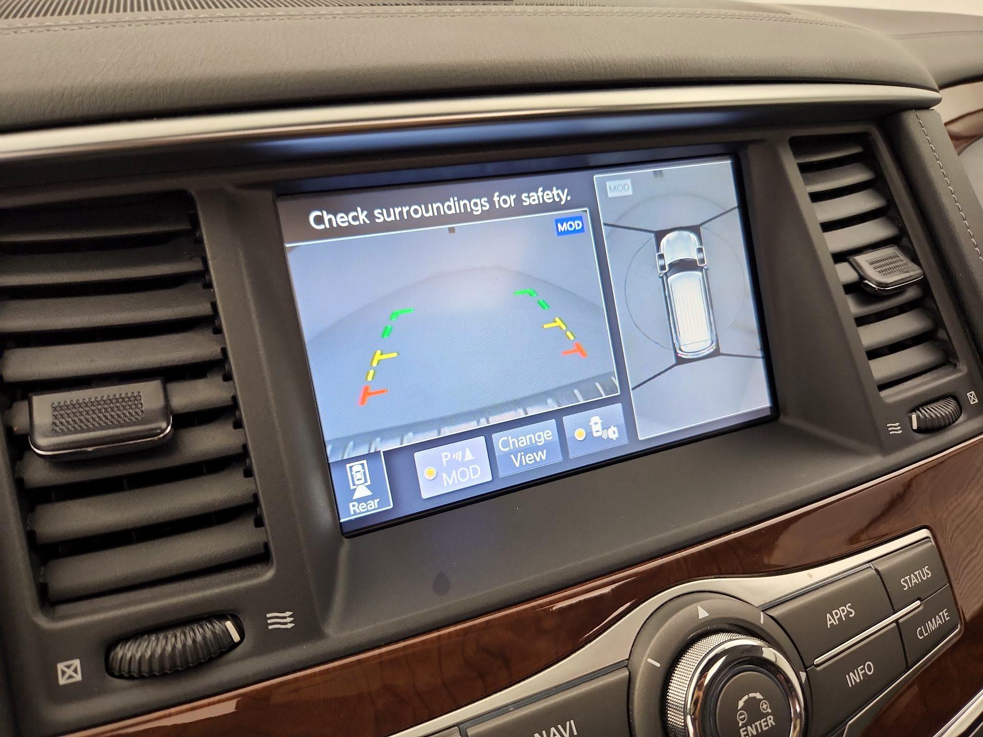 Thumbnail: 2019 INFINITI QX80 - 15