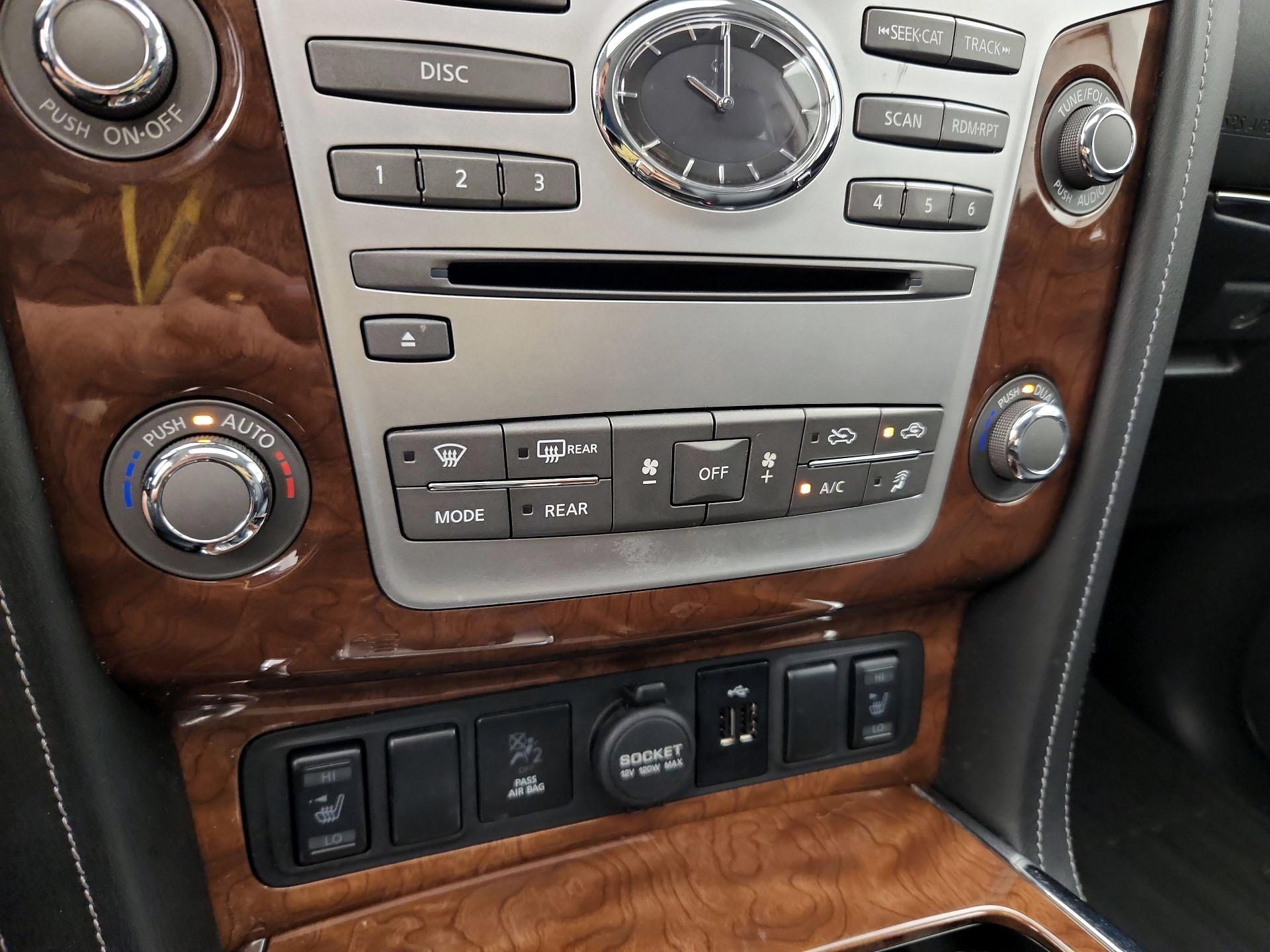 Thumbnail: 2019 INFINITI QX80 - 17