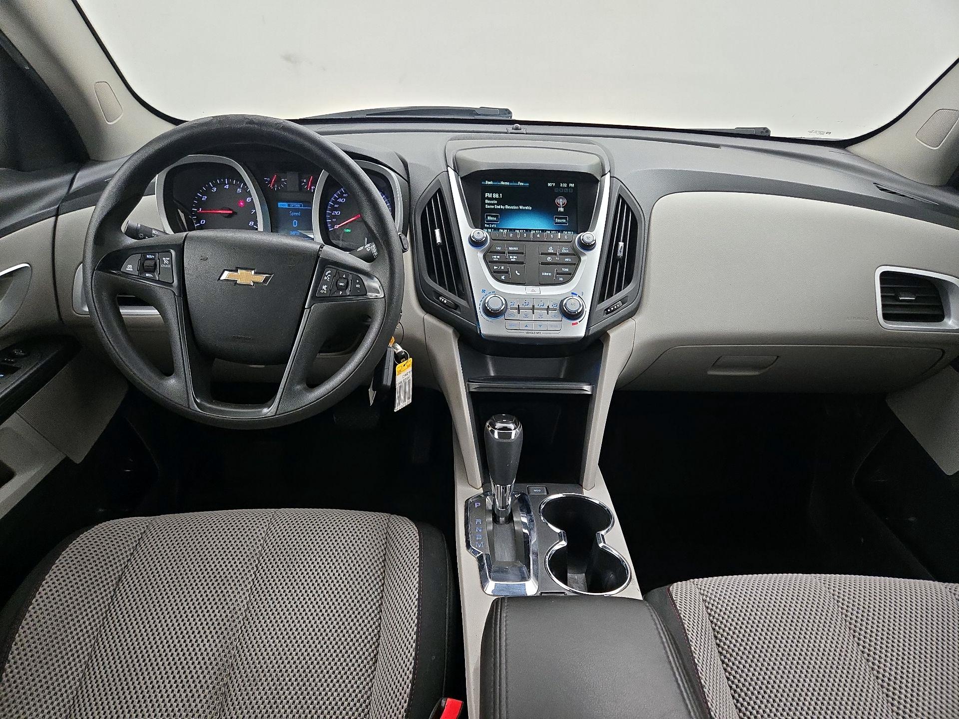 Thumbnail: 2017 Chevrolet Equinox - 9