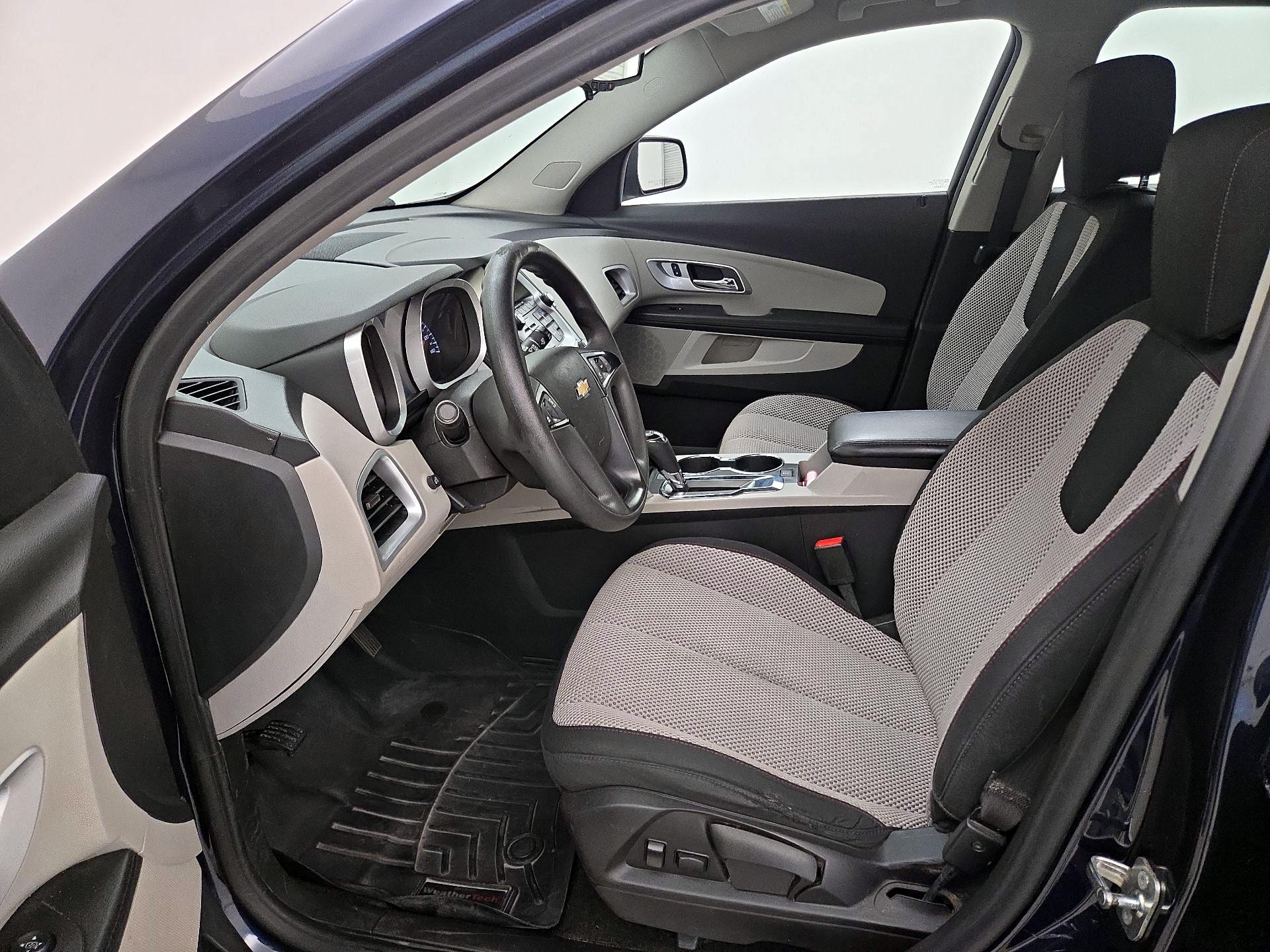 Thumbnail: 2017 Chevrolet Equinox - 11