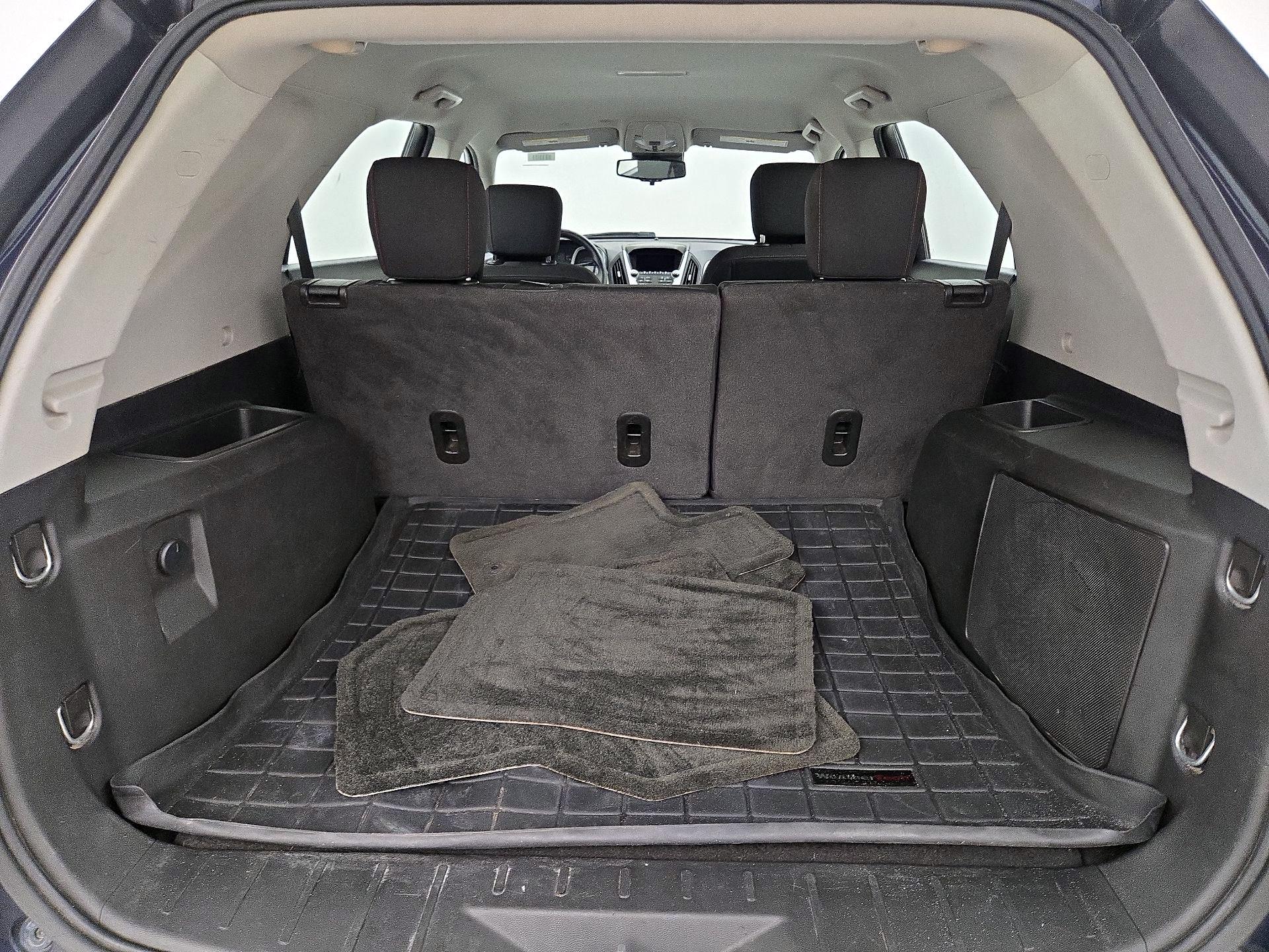 Thumbnail: 2017 Chevrolet Equinox - 18