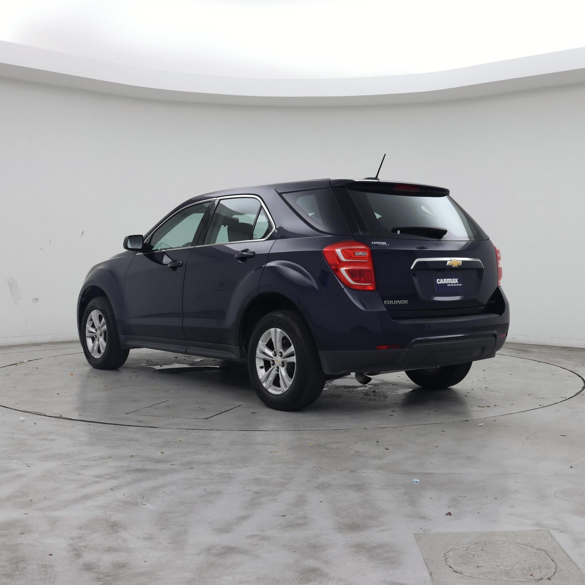 Thumbnail: 2017 Chevrolet Equinox - 2