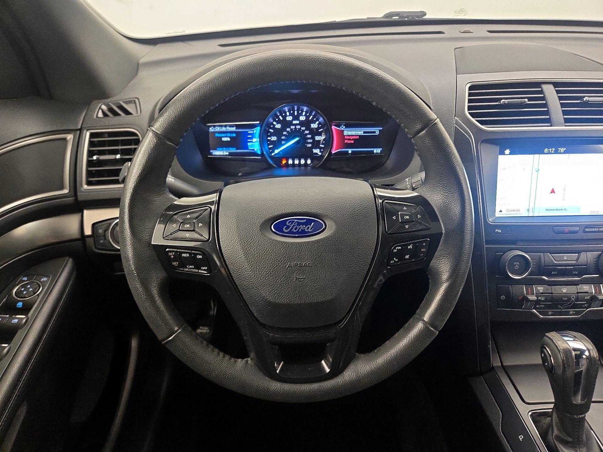 Thumbnail: 2018 Ford Explorer - 10
