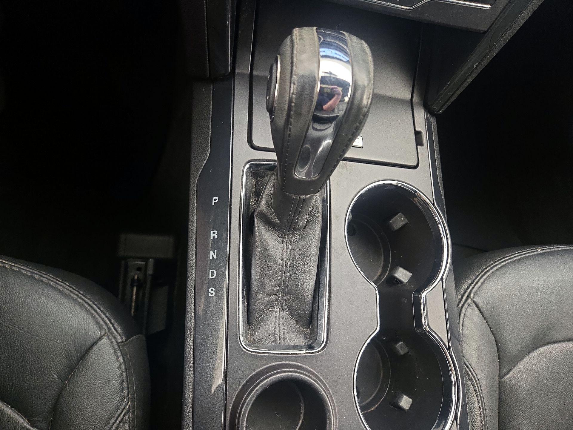 Thumbnail: 2018 Ford Explorer - 18