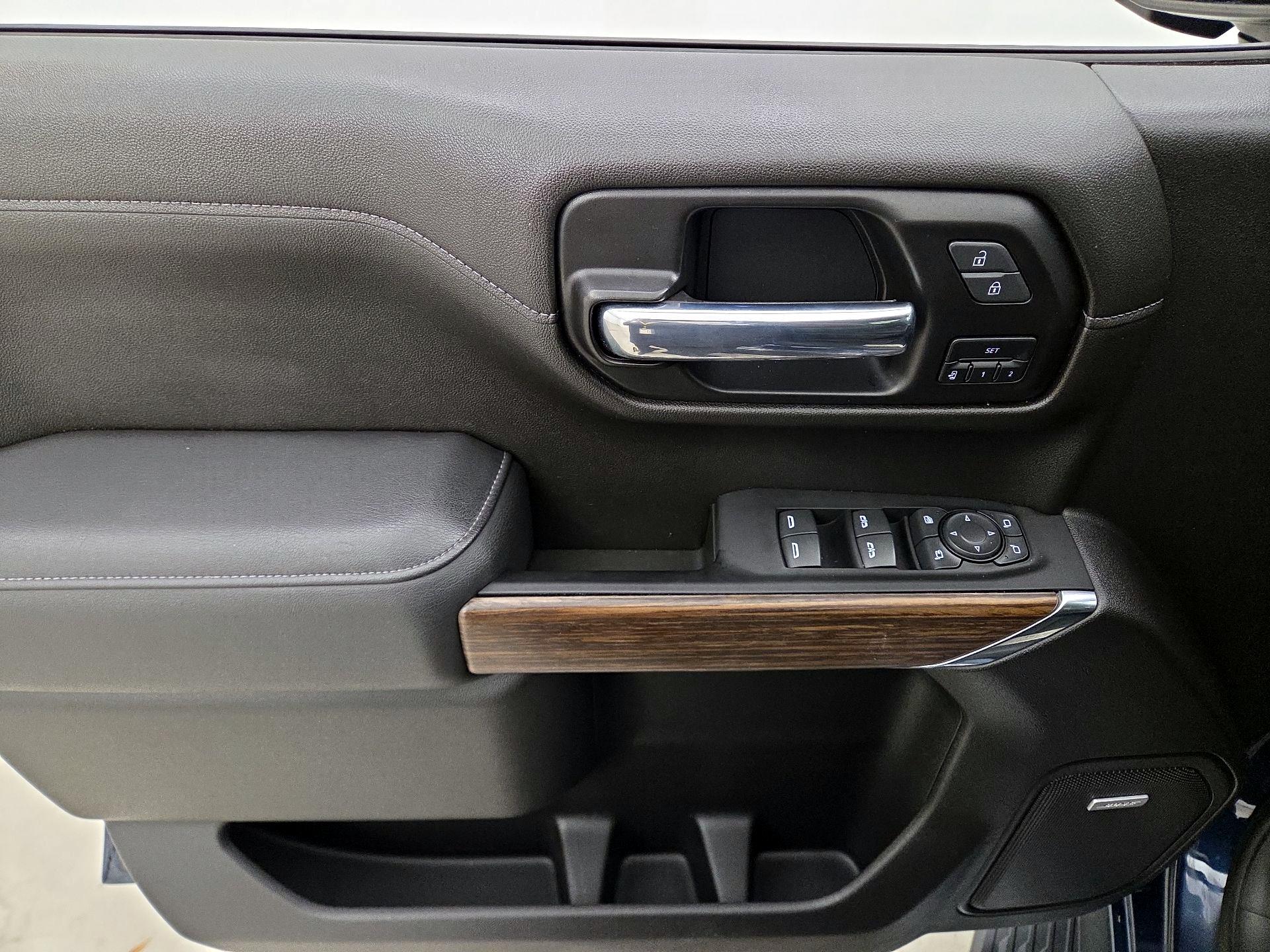 Thumbnail: 2022 Chevrolet Silverado 1500 - 12