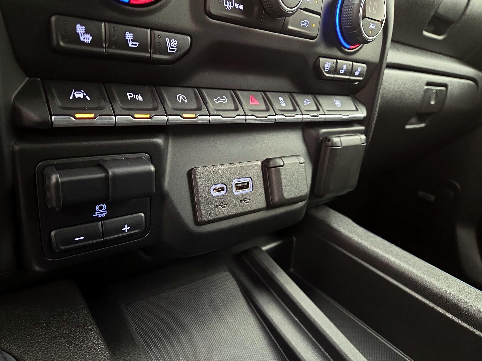 Thumbnail: 2022 Chevrolet Silverado 1500 - 19