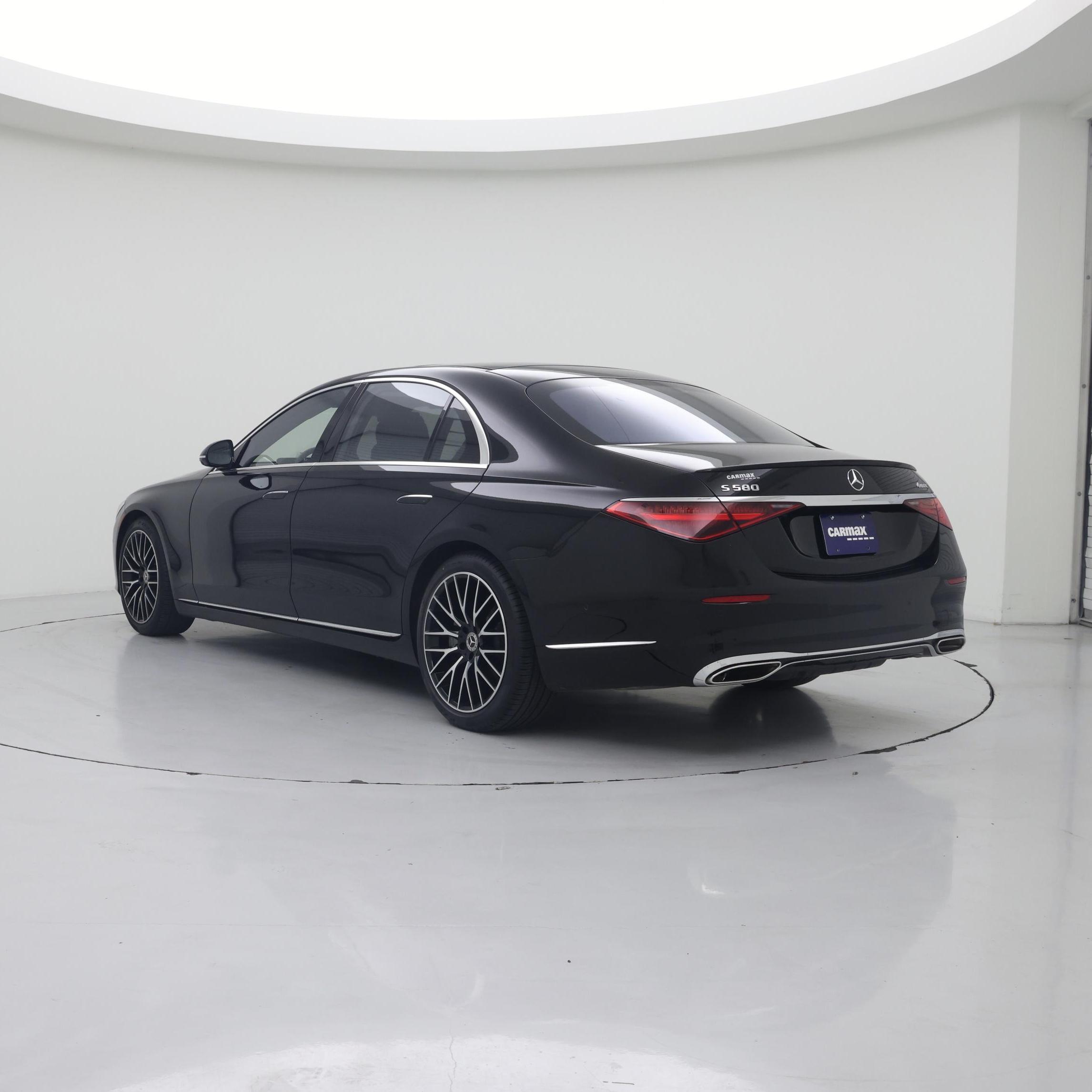 Thumbnail: 2022 Mercedes-Benz S-Class - 2
