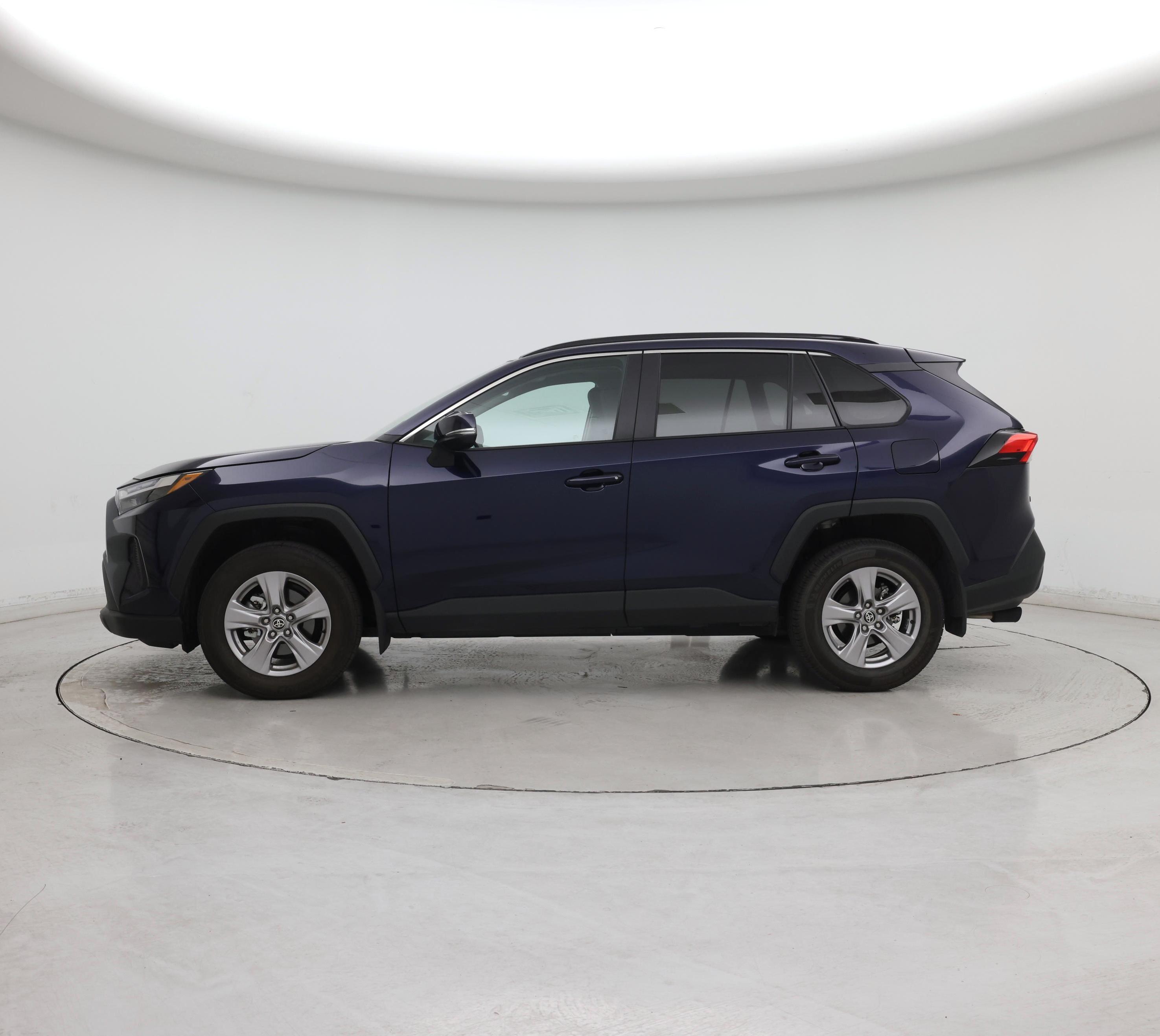 Thumbnail: 2025 Toyota RAV4 - 3