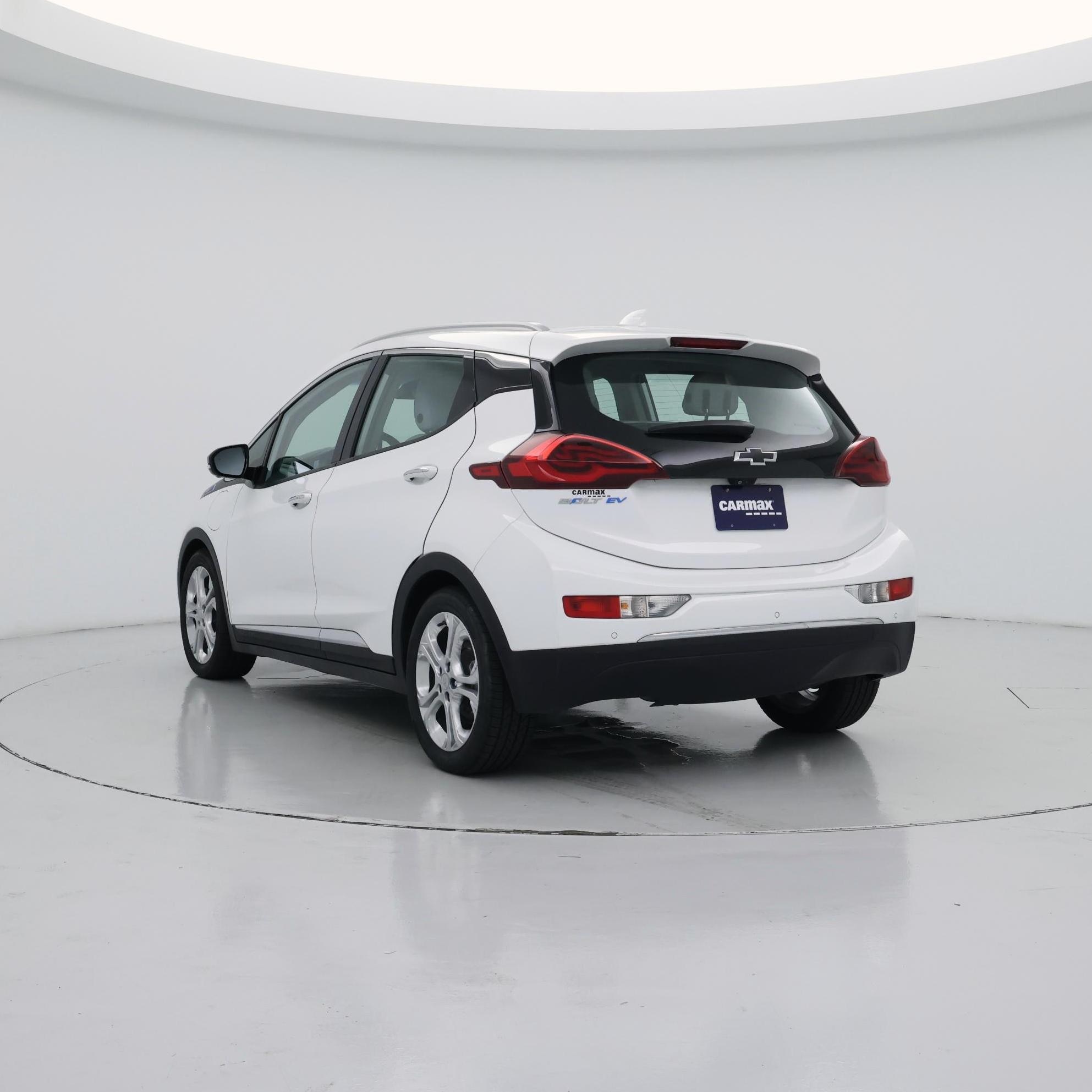 Thumbnail: 2021 Chevrolet Bolt EV - 2