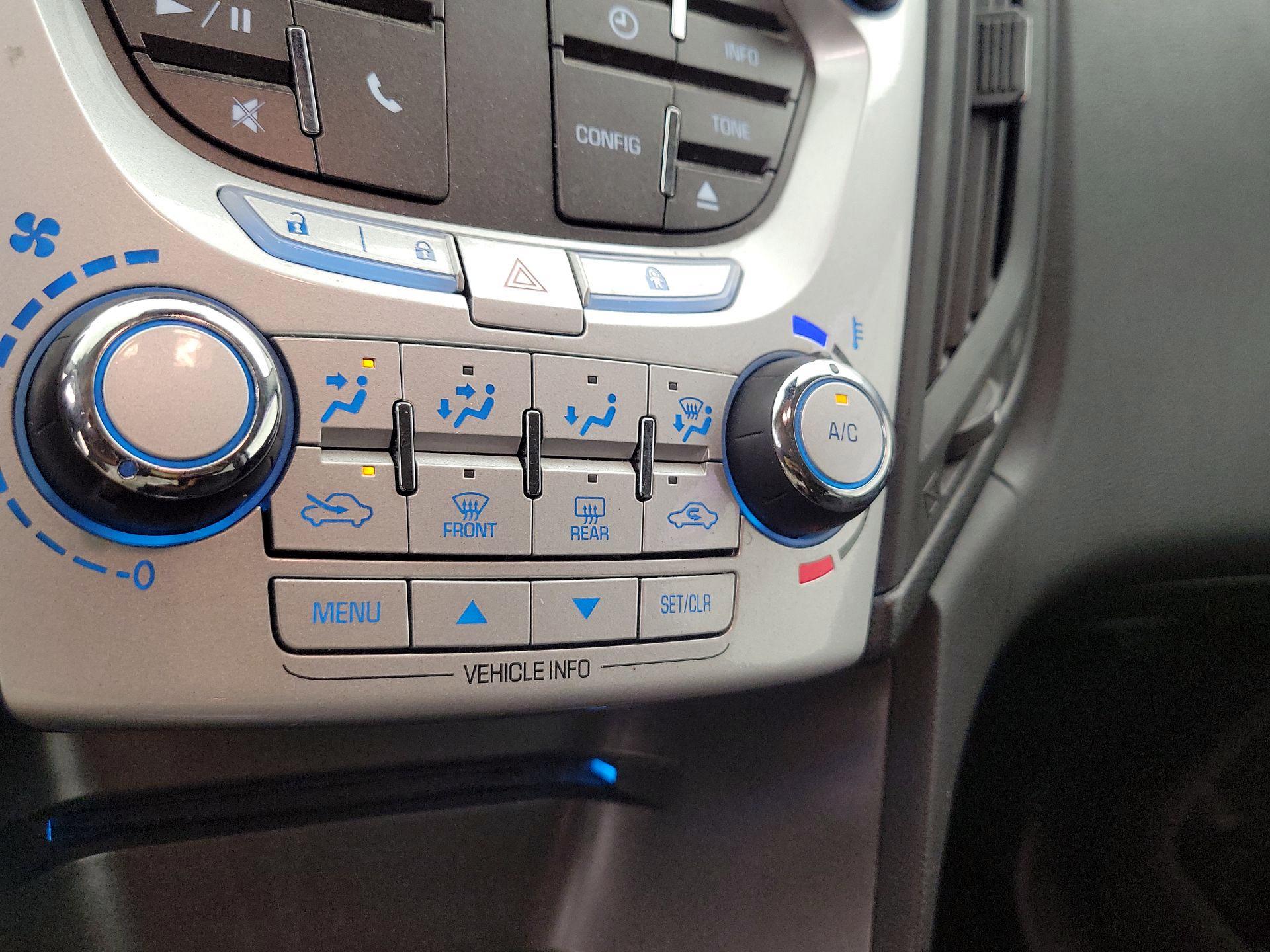 Thumbnail: 2014 Chevrolet Equinox - 16