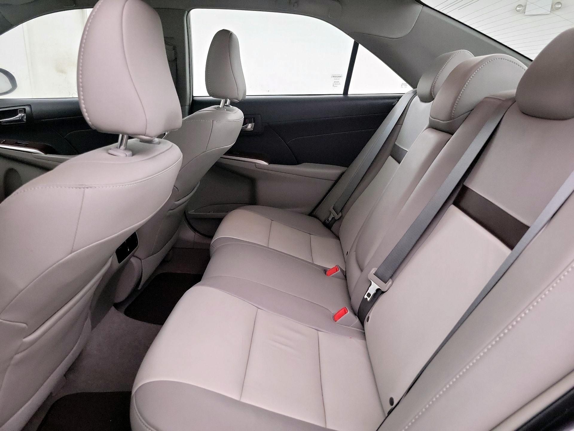Thumbnail: 2014 Toyota Camry - 19
