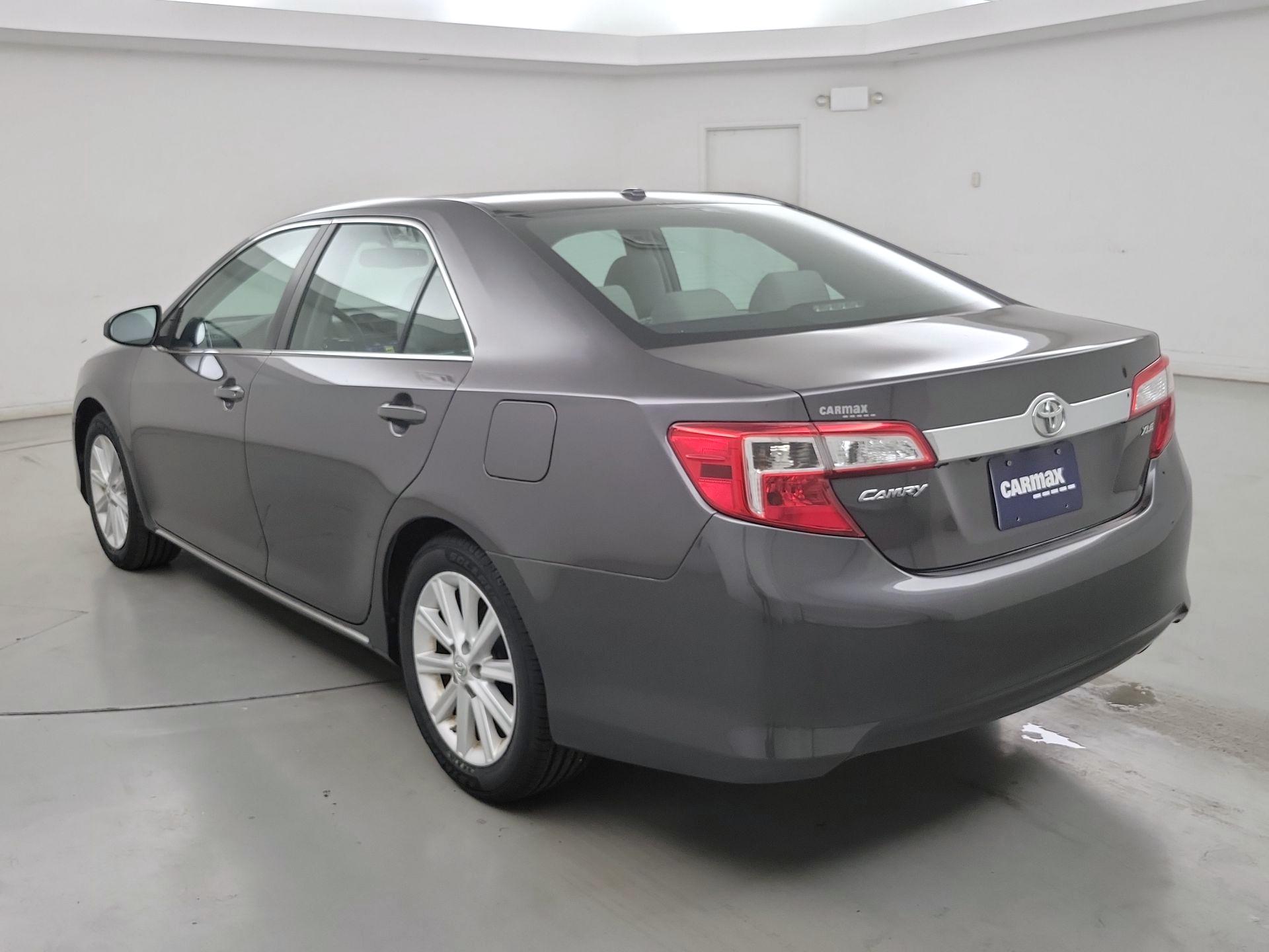 Thumbnail: 2014 Toyota Camry - 7