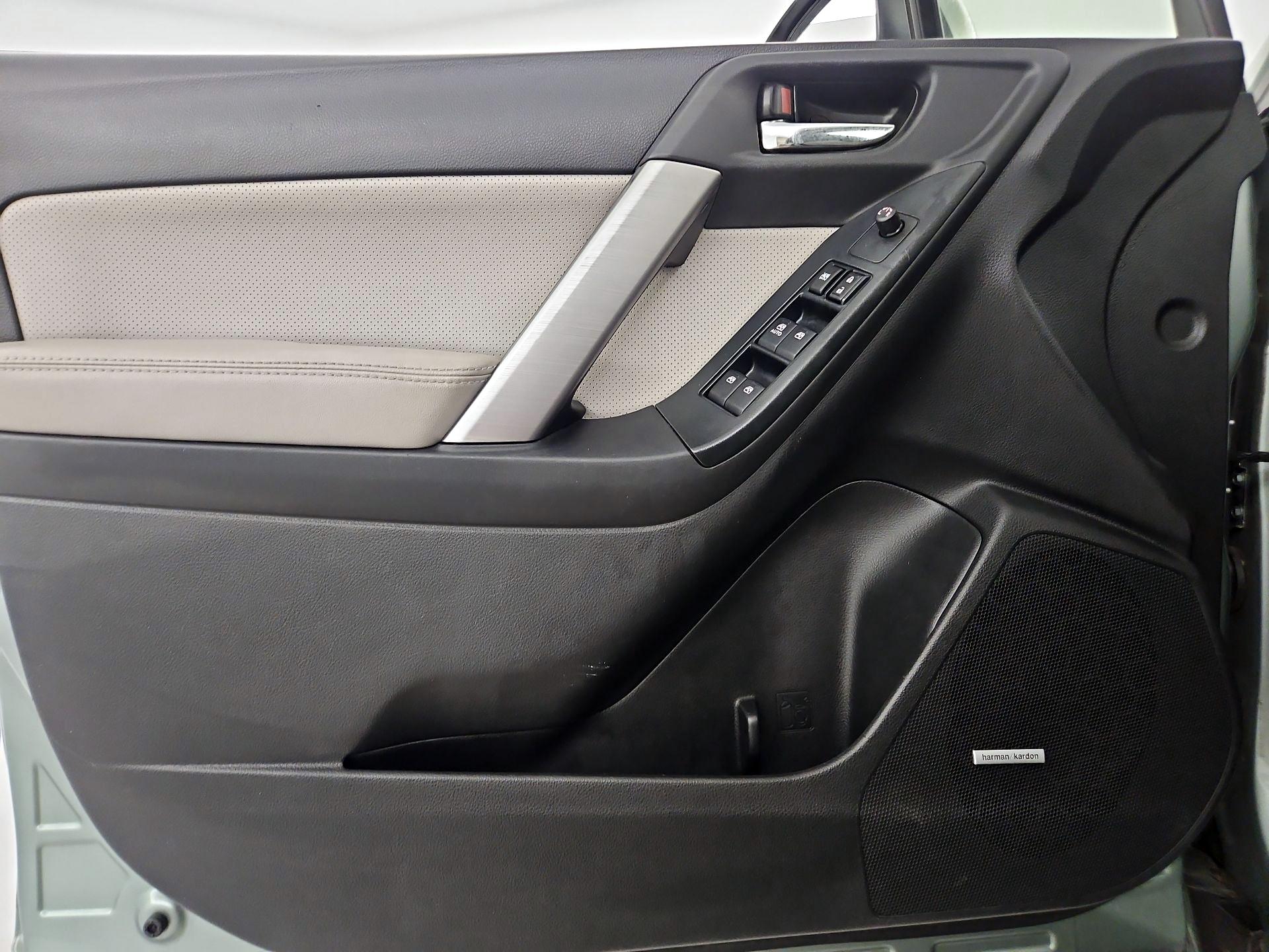 Thumbnail: 2016 Subaru Forester - 10