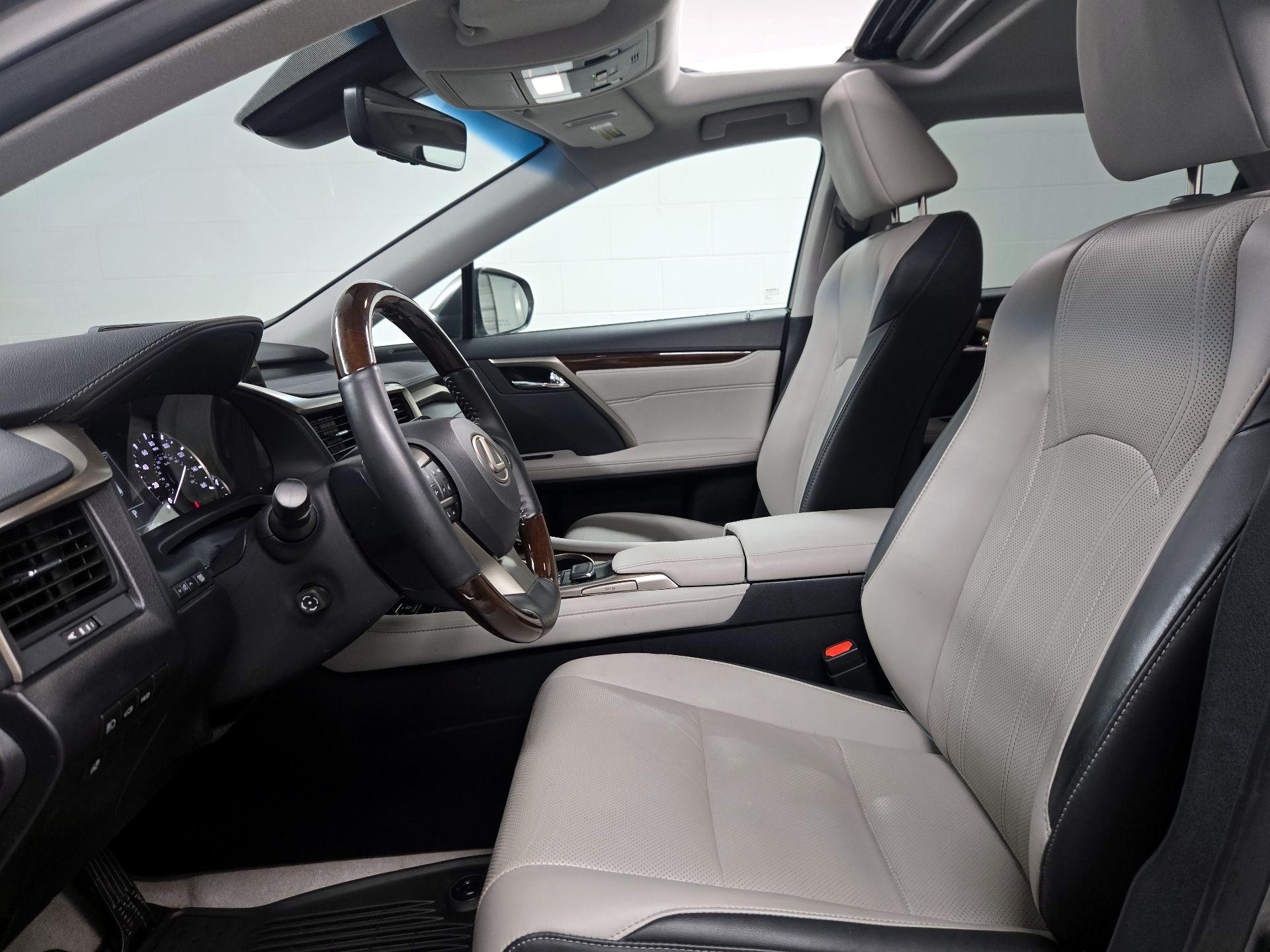 Thumbnail: 2018 Lexus RX - 11