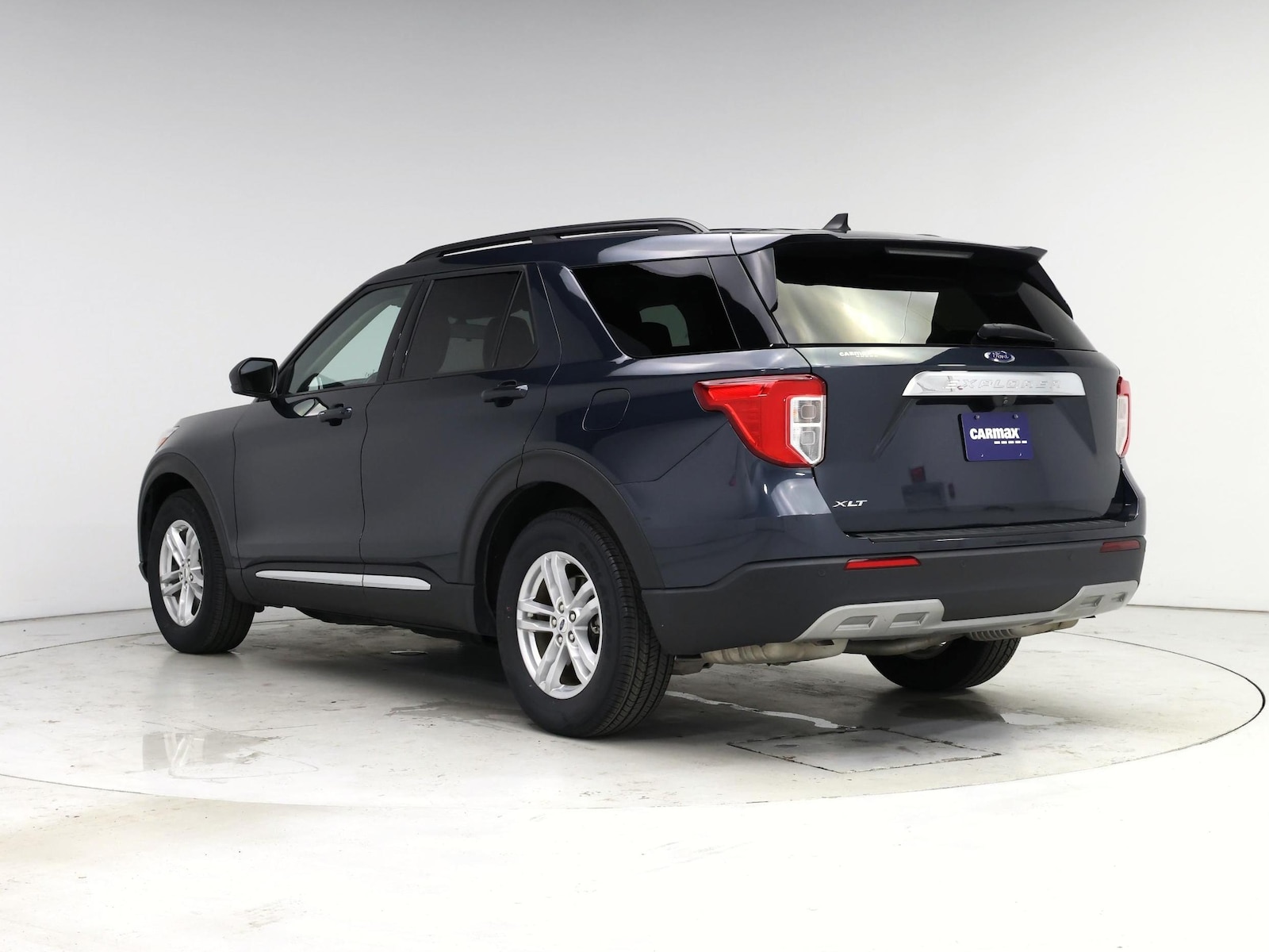 2022 Ford Explorer XLT - Photo 3