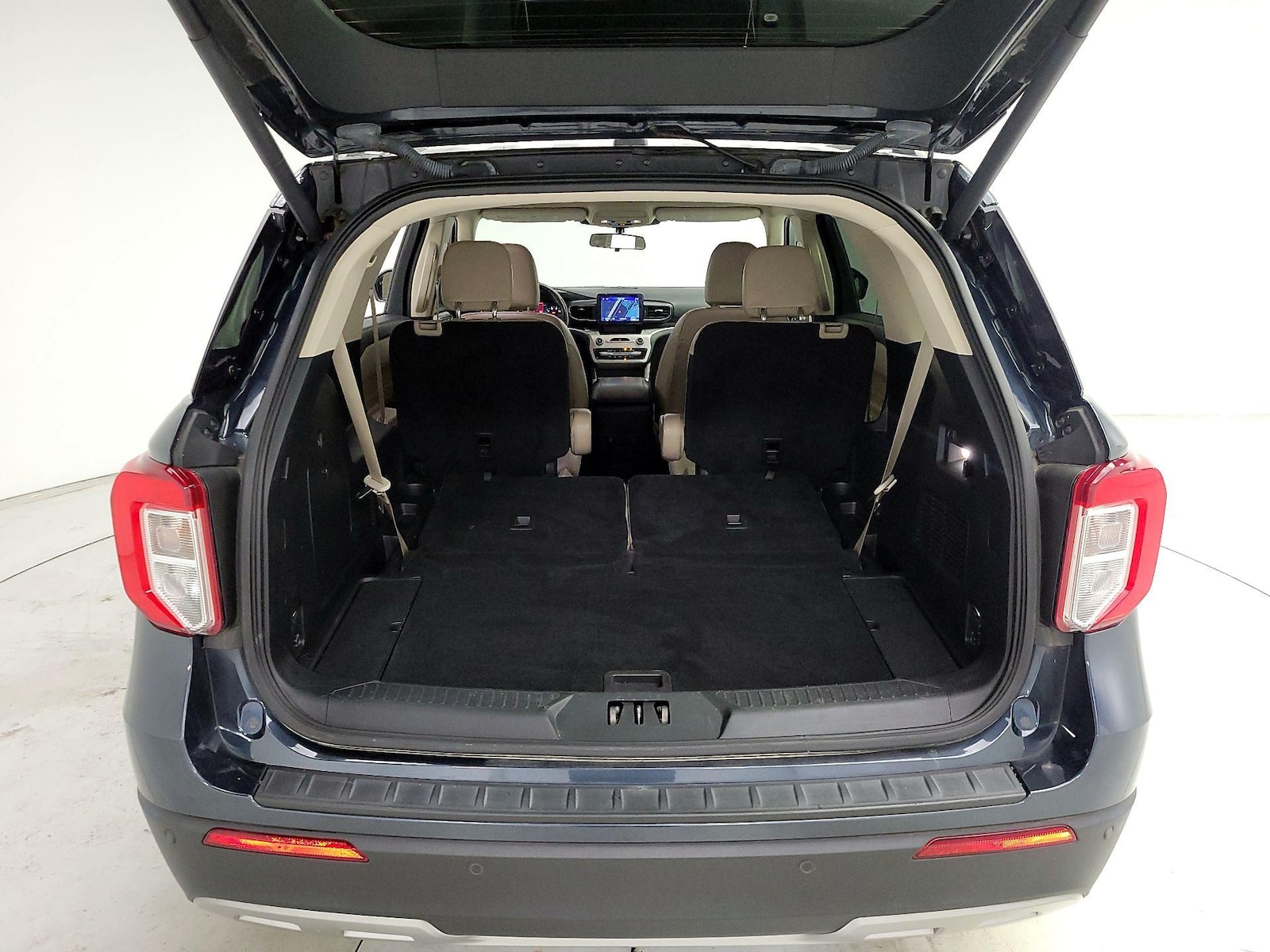 2022 Ford Explorer XLT - Photo 24