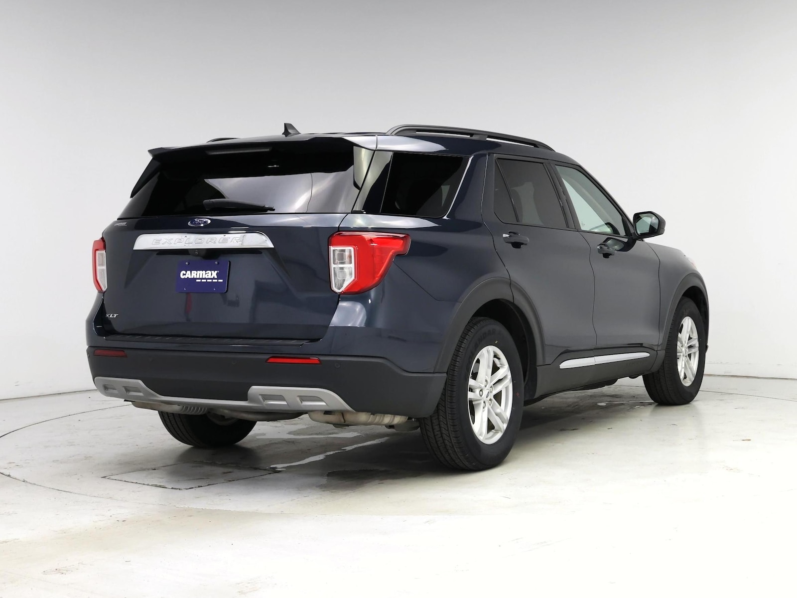2022 Ford Explorer XLT - Photo 9