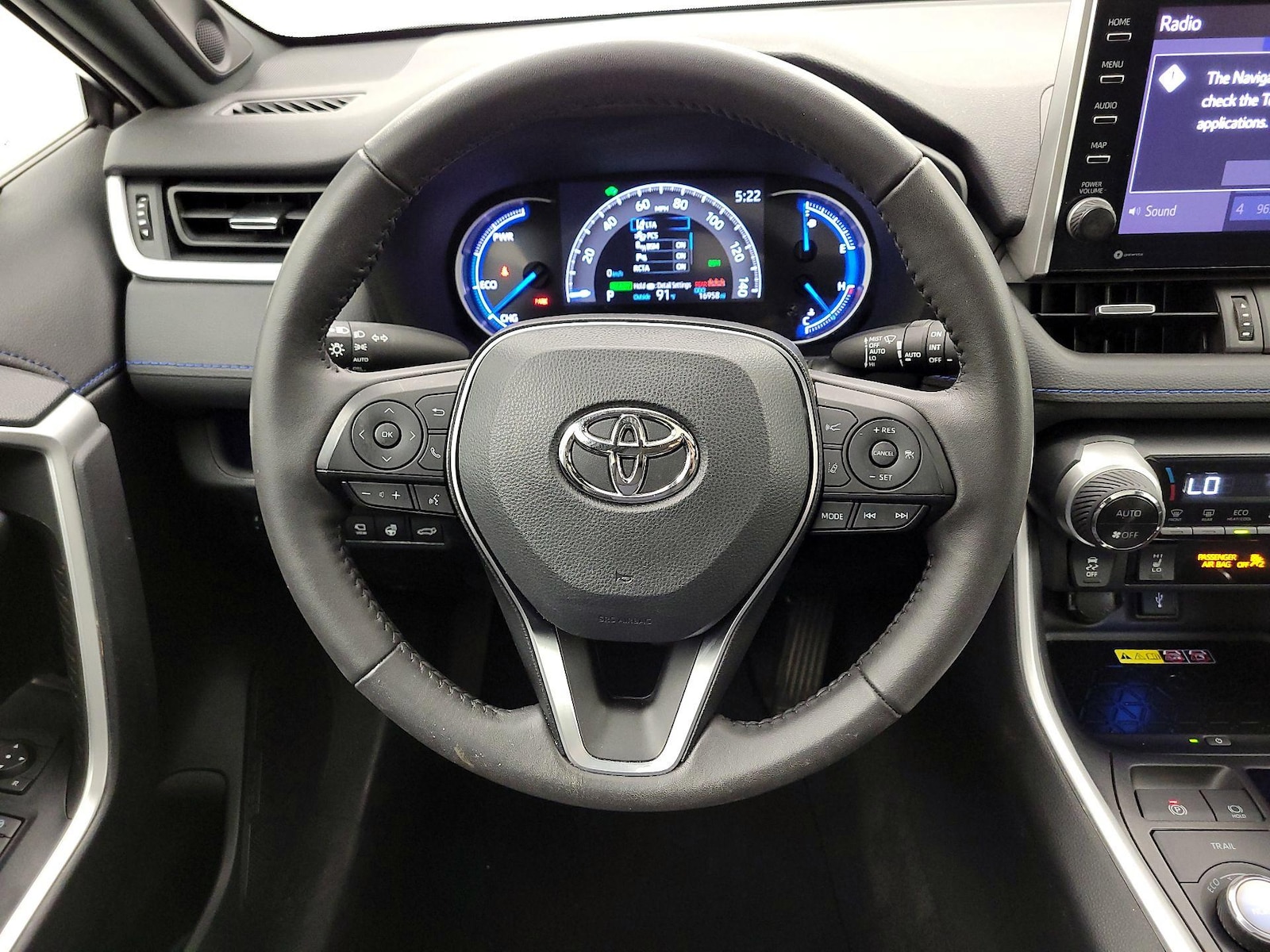 2022 Toyota RAV4 XSE - Photo 11