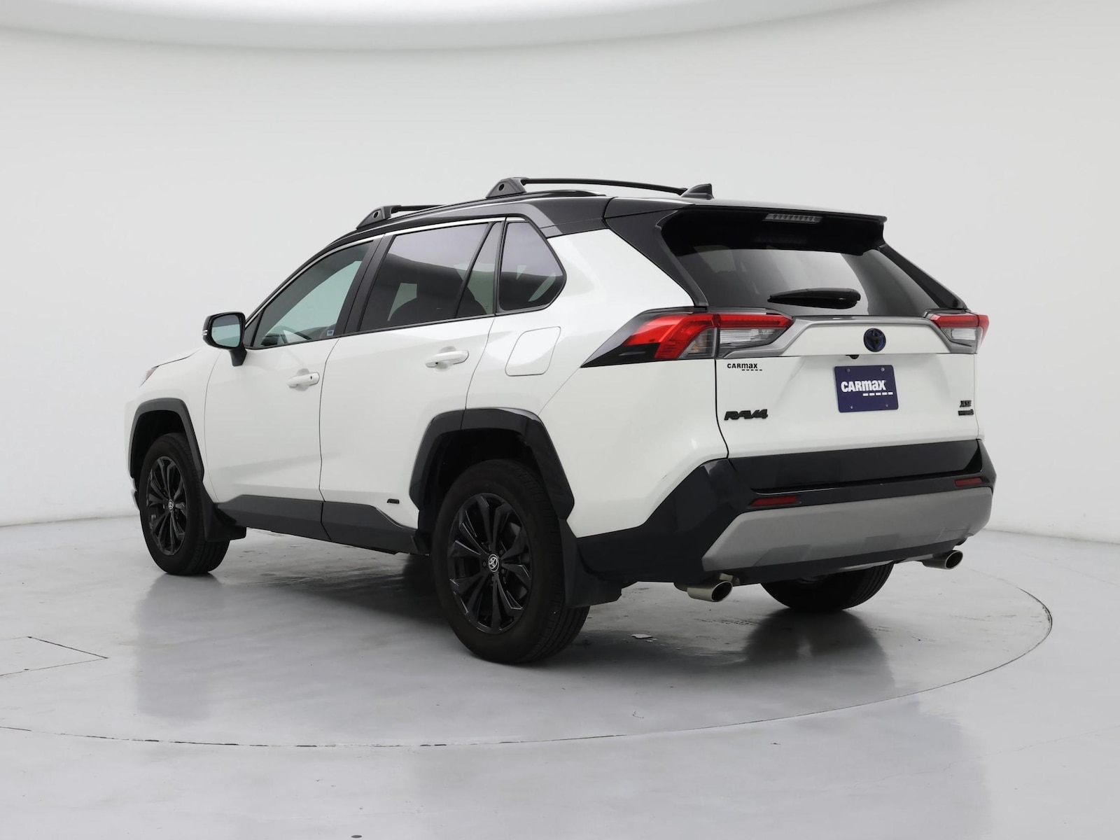 2022 Toyota RAV4 XSE - Photo 3