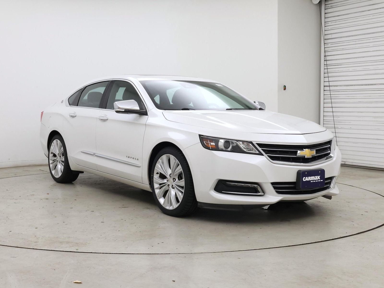 2016 Chevrolet Impala 2LZ - Photo 2
