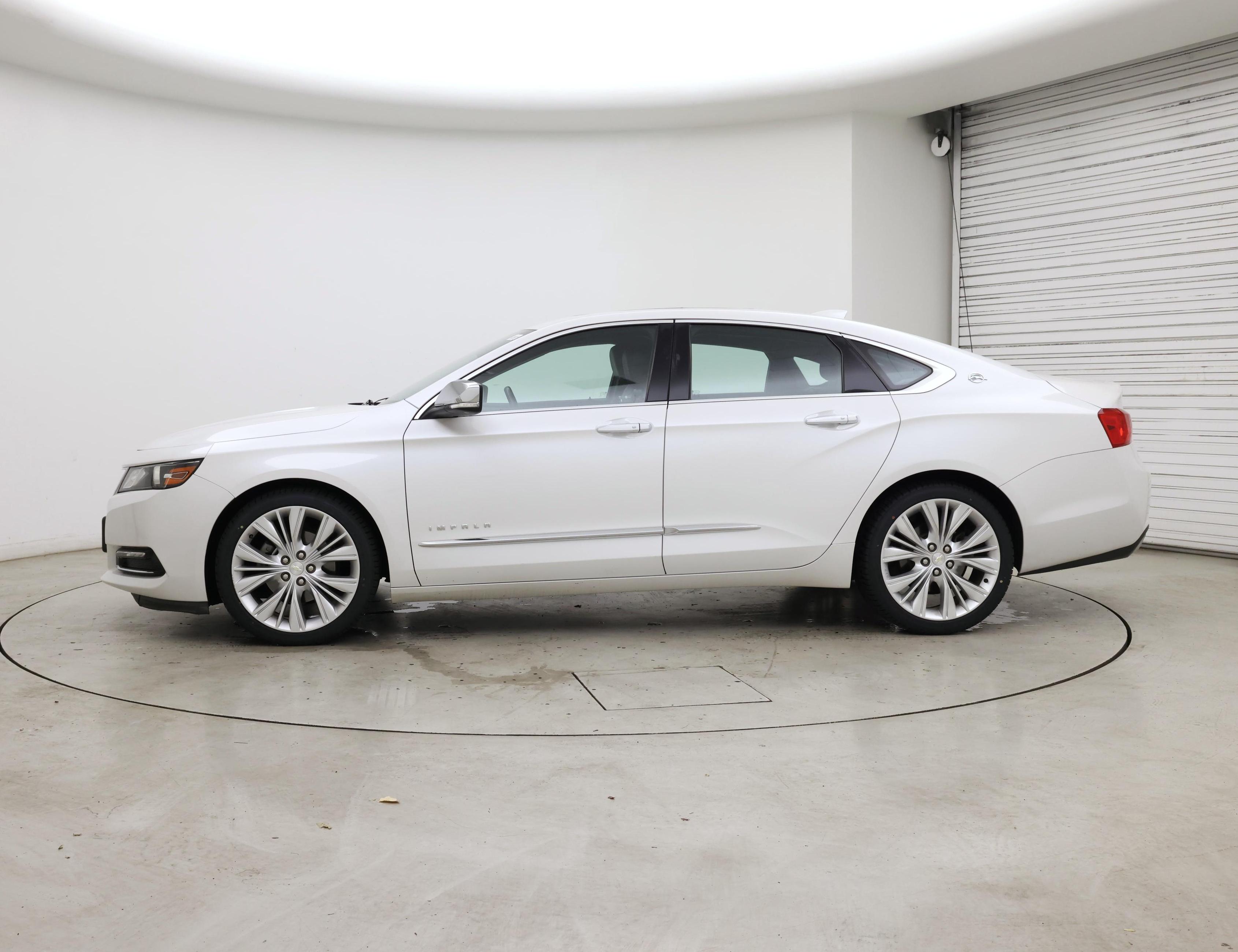 Thumbnail: 2016 Chevrolet Impala - 3