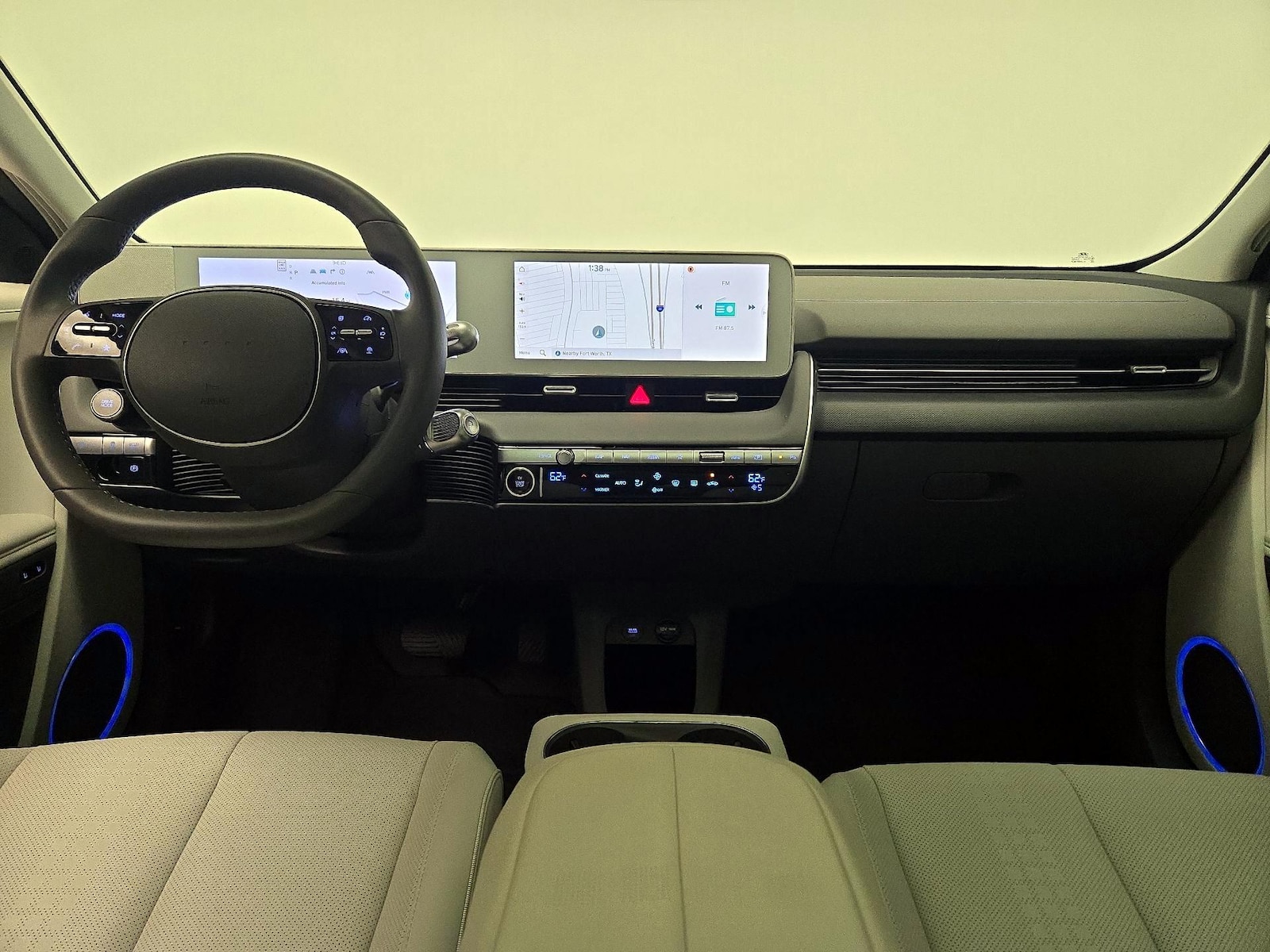 2024 Hyundai IONIQ 5 Limited - Photo 10