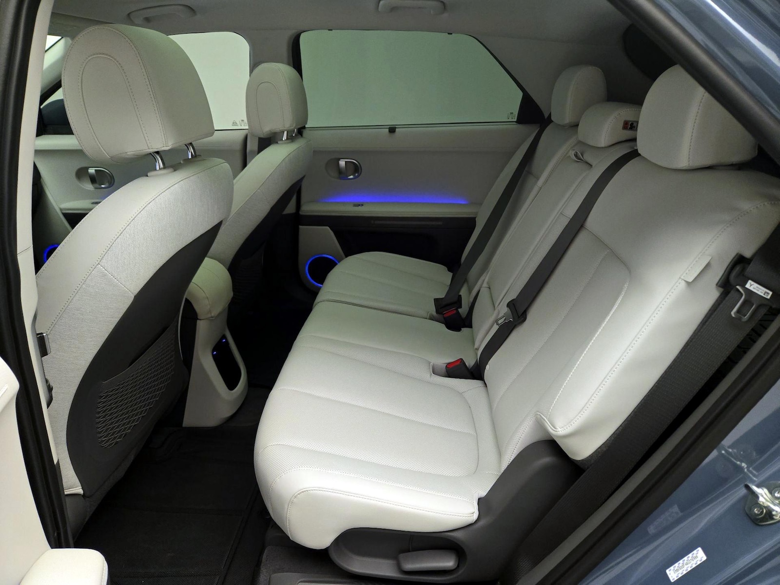 2024 Hyundai IONIQ 5 Limited - Photo 22