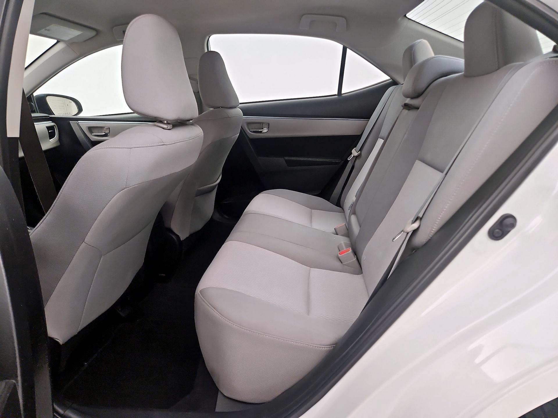 Thumbnail: 2015 Toyota Corolla - 19