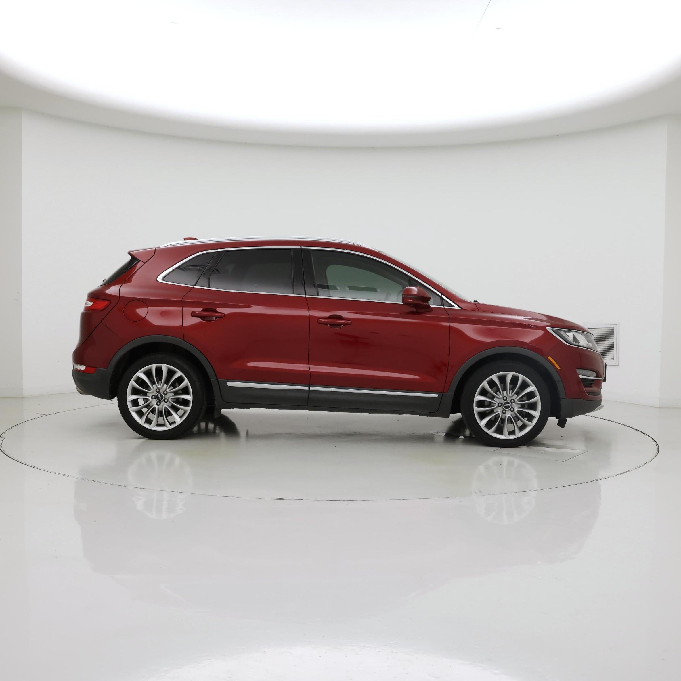 Thumbnail: 2017 Lincoln MKC - 7
