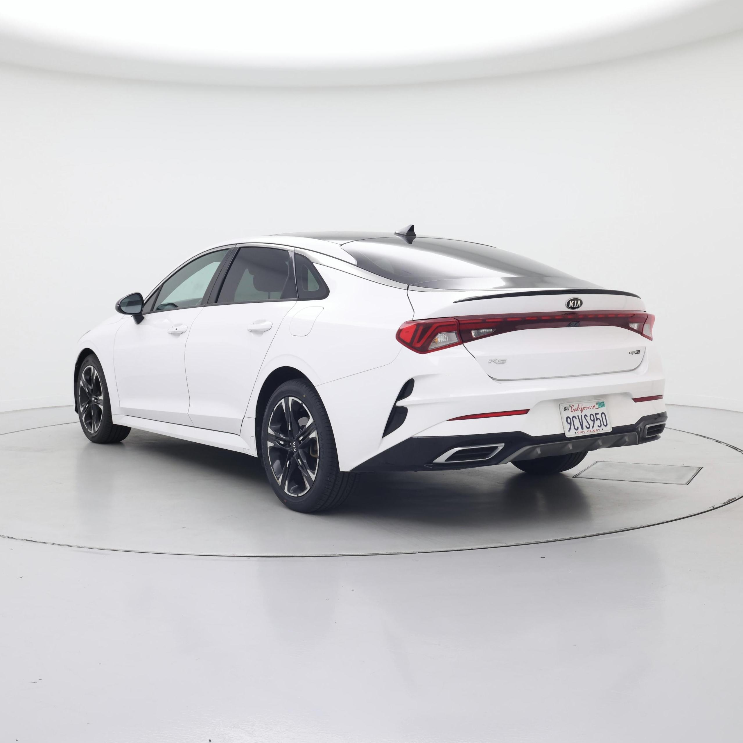 Thumbnail: 2021 Kia K5 - 2